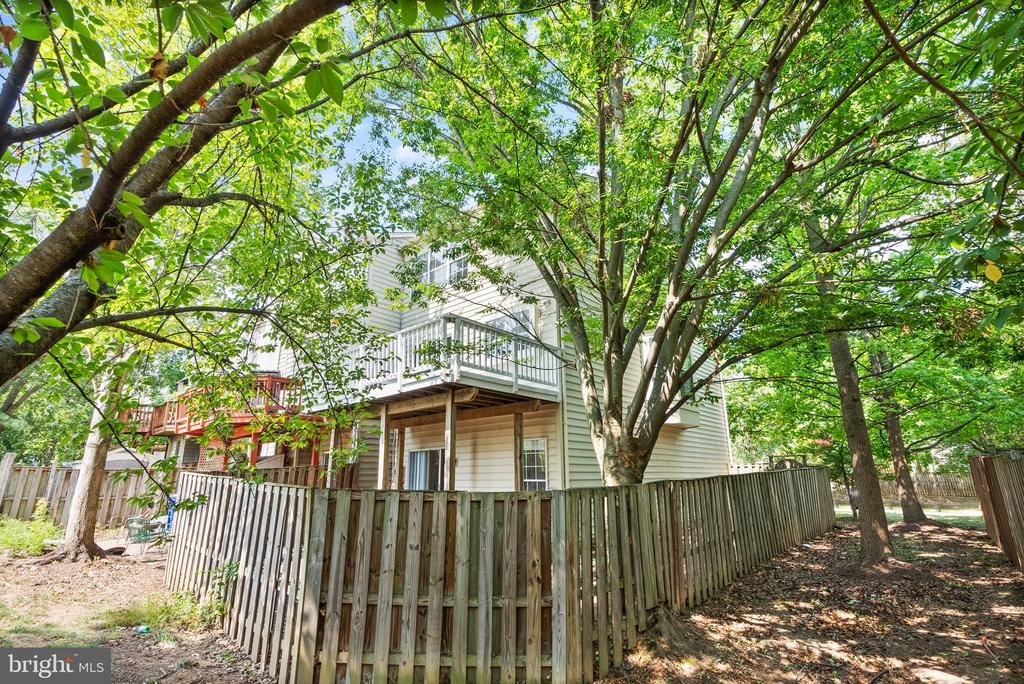 1195 CYPRESS TREE PL