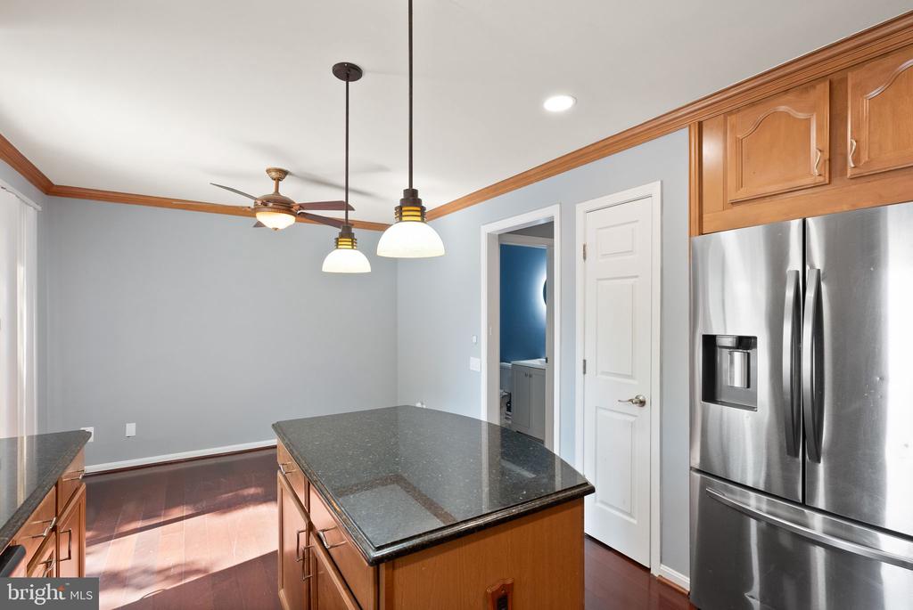 1195 CYPRESS TREE PL