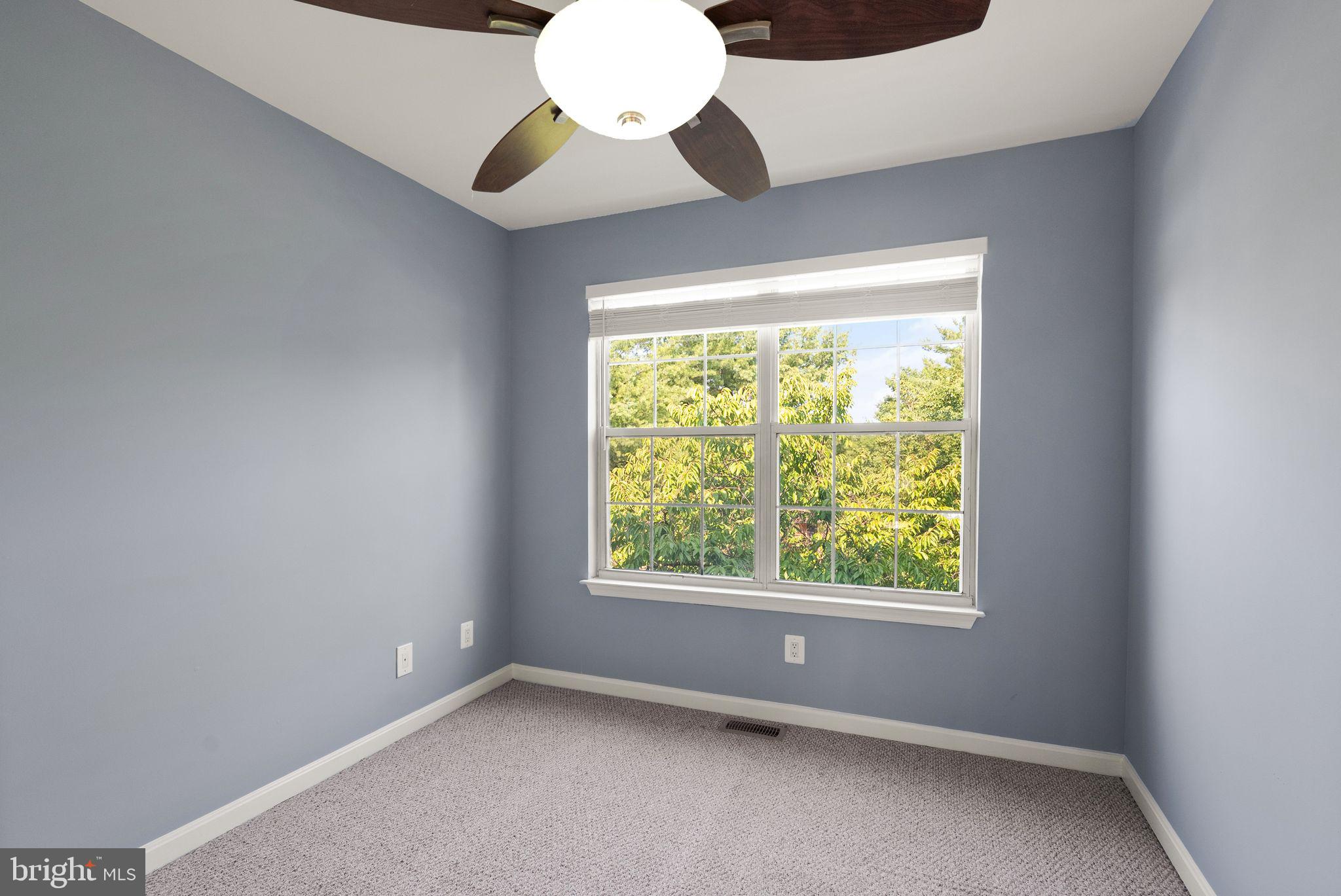 1195 CYPRESS TREE PL