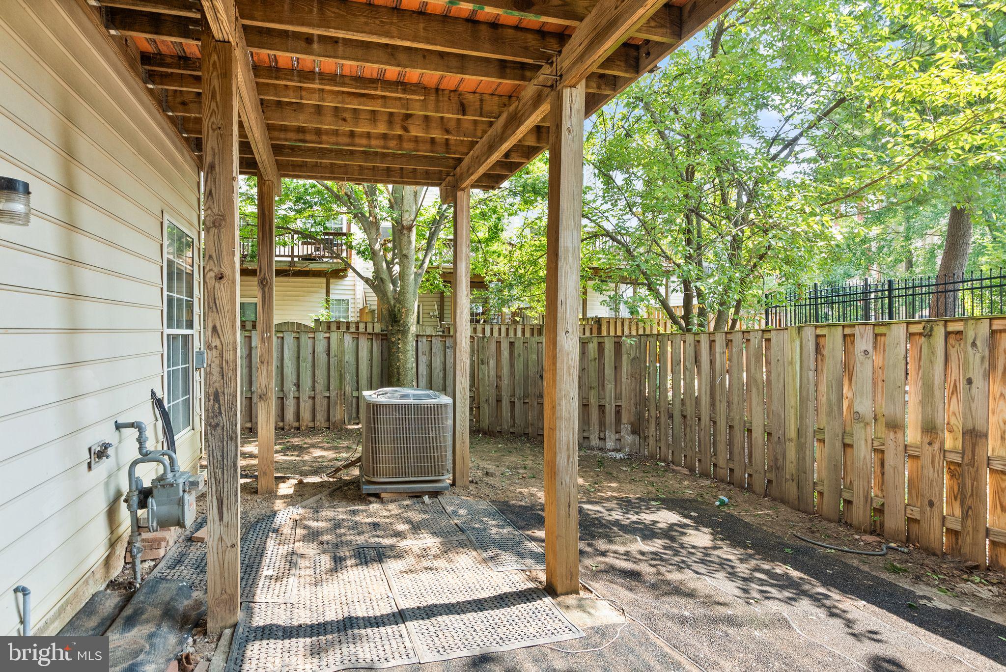 1195 CYPRESS TREE PL