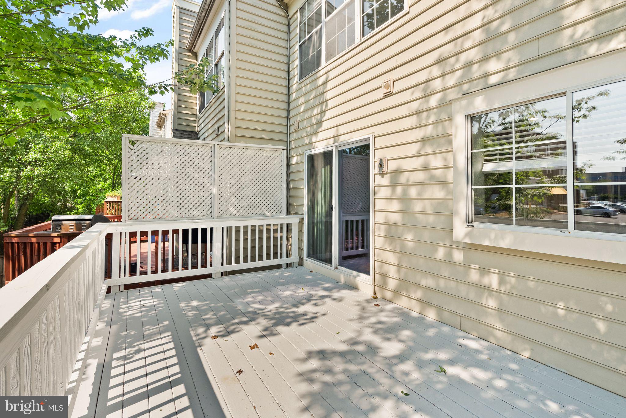 1195 CYPRESS TREE PL