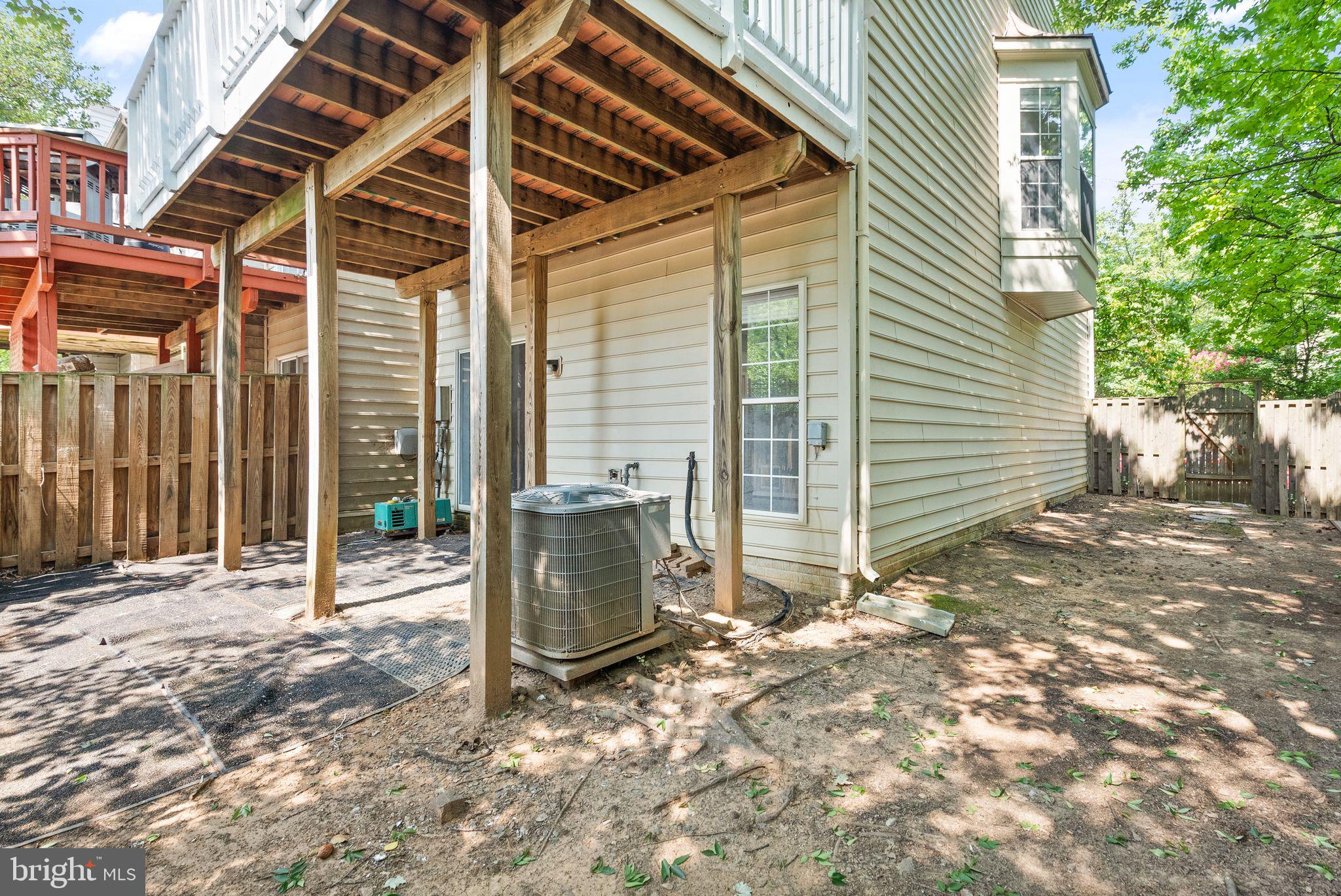 1195 CYPRESS TREE PL