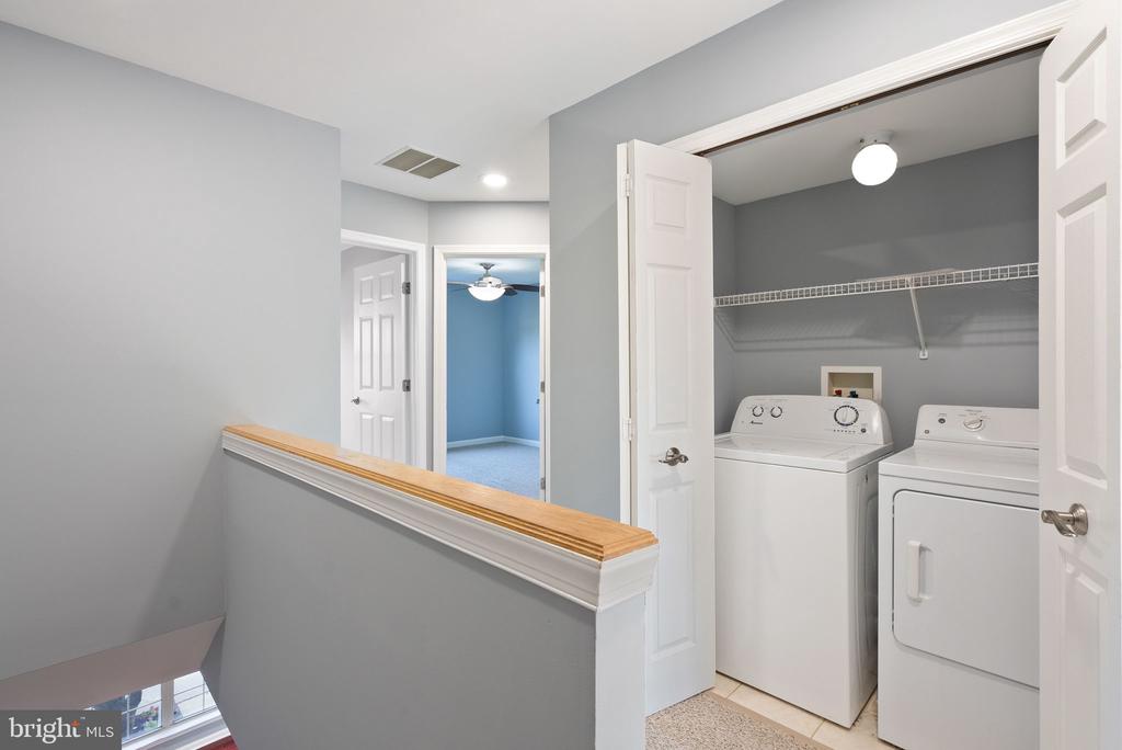 1195 CYPRESS TREE PL