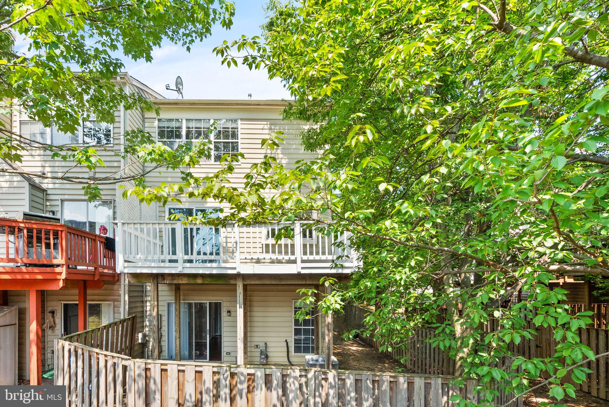 1195 CYPRESS TREE PL