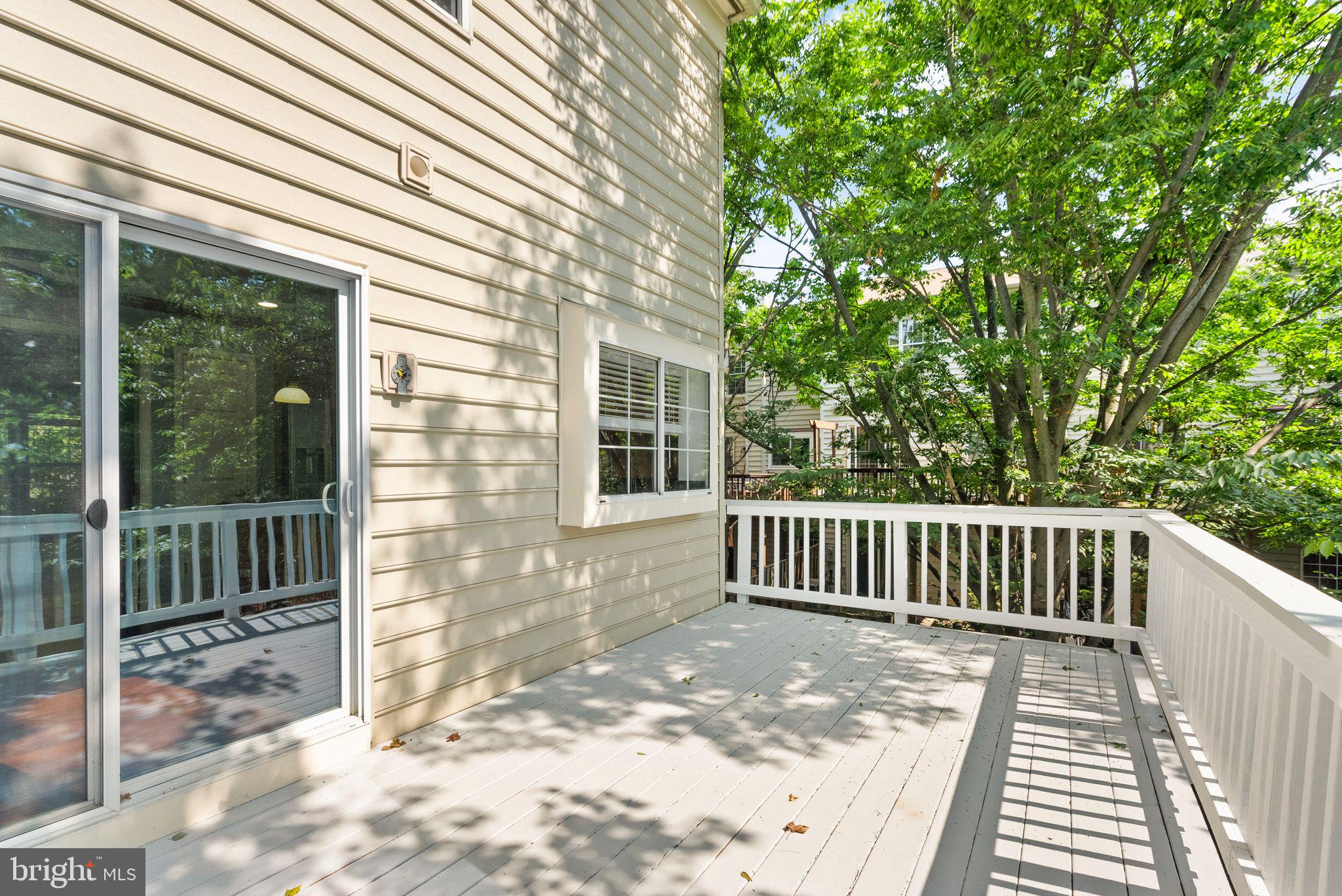 1195 CYPRESS TREE PL