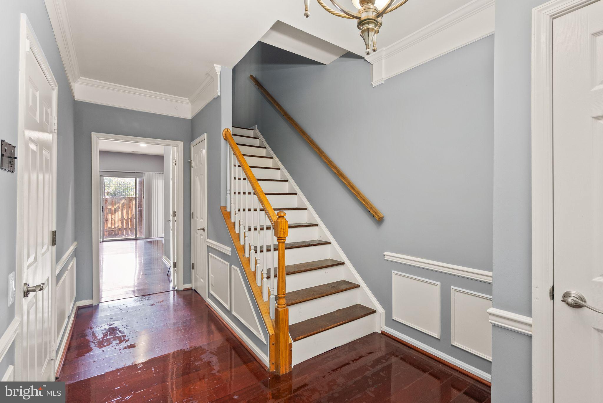 1195 CYPRESS TREE PL