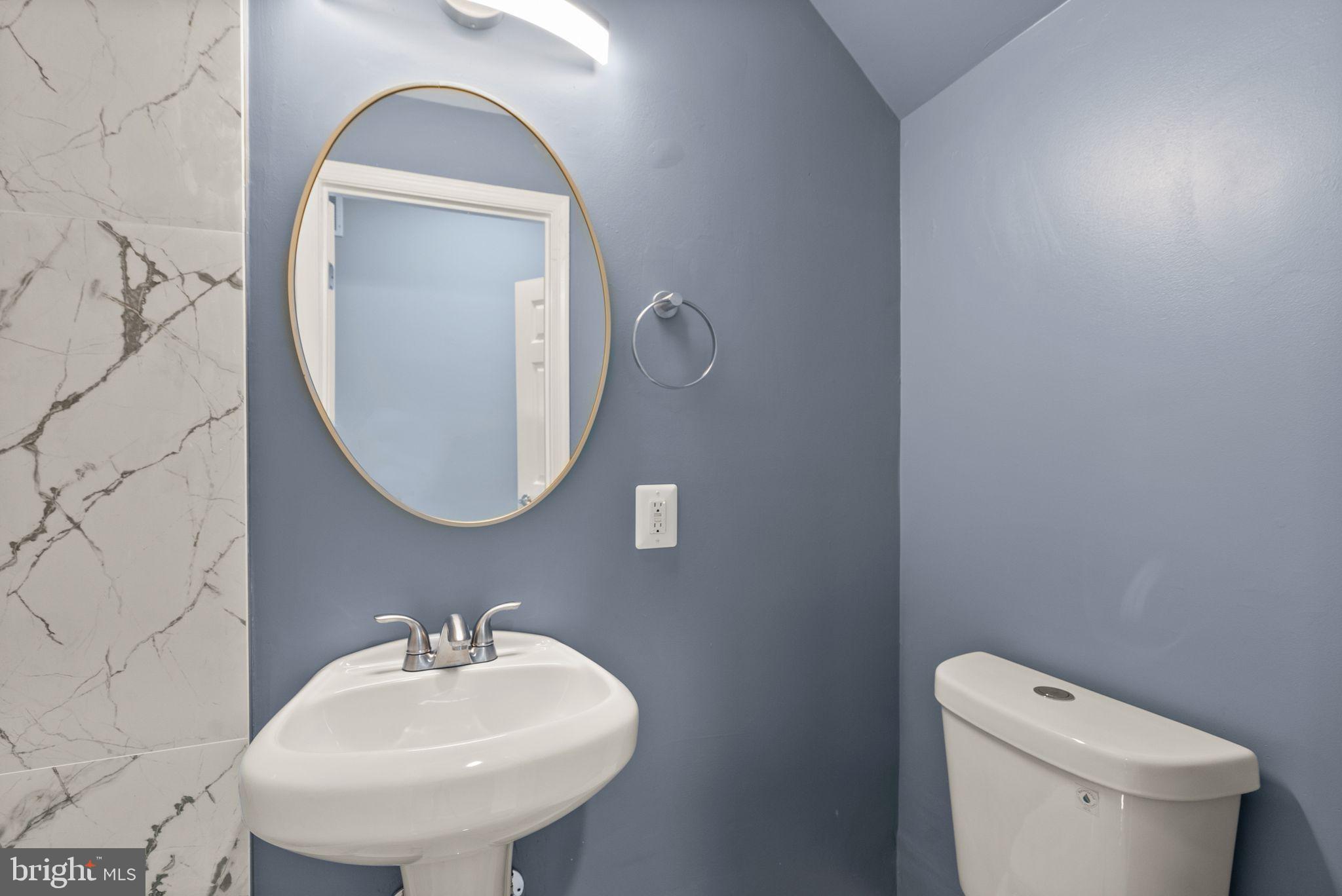 1195 CYPRESS TREE PL