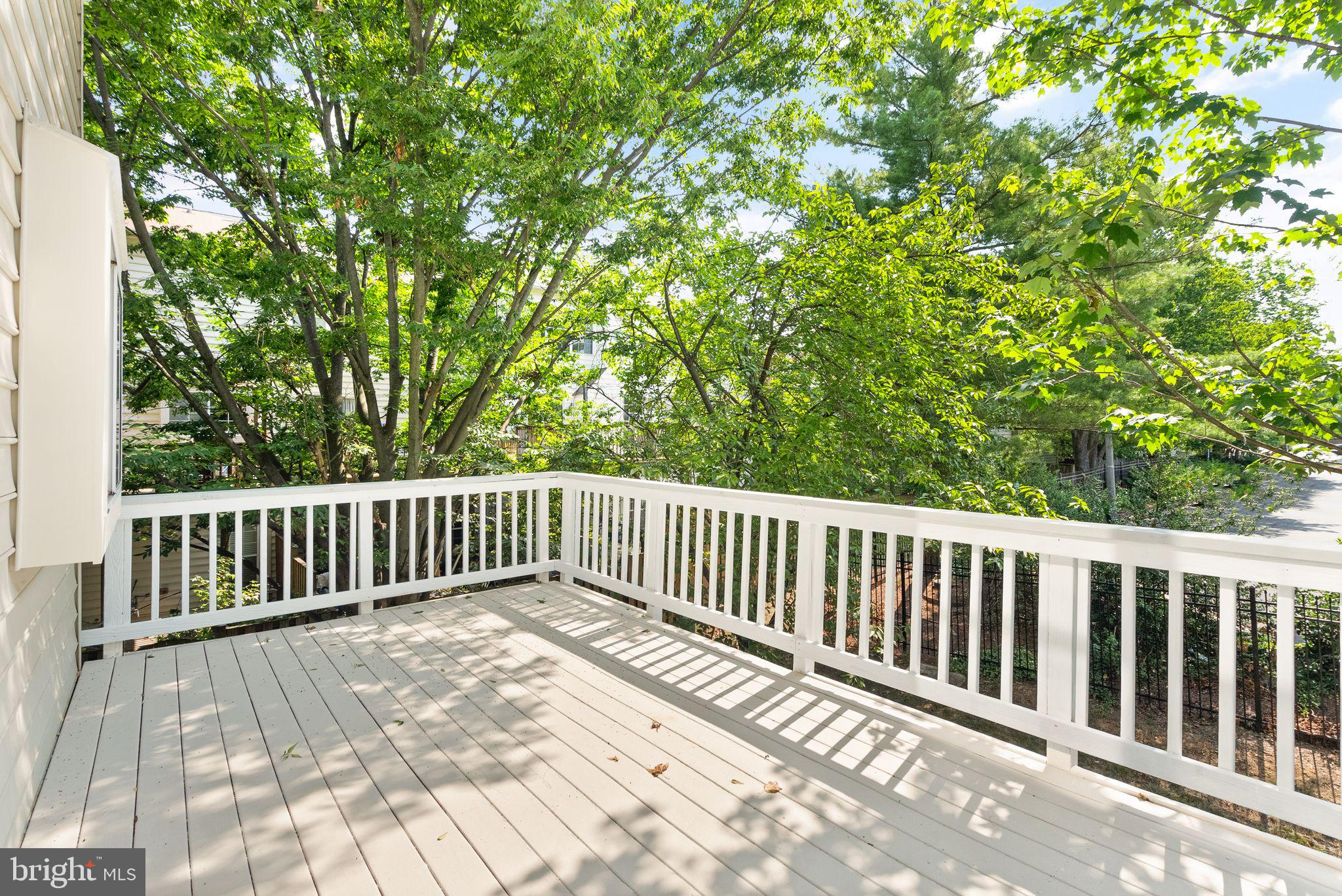 1195 CYPRESS TREE PL