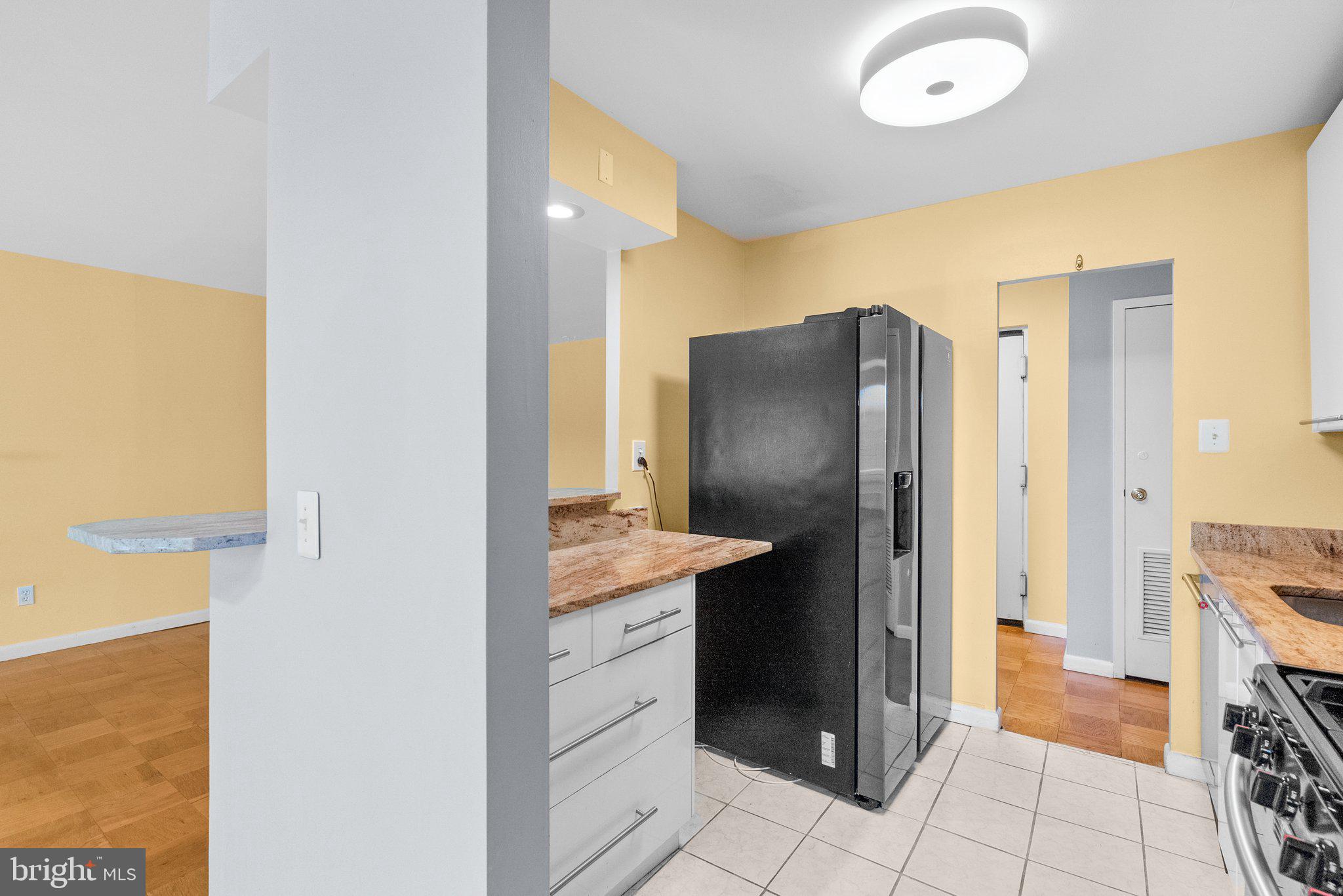 6001 Arlington Blvd #319