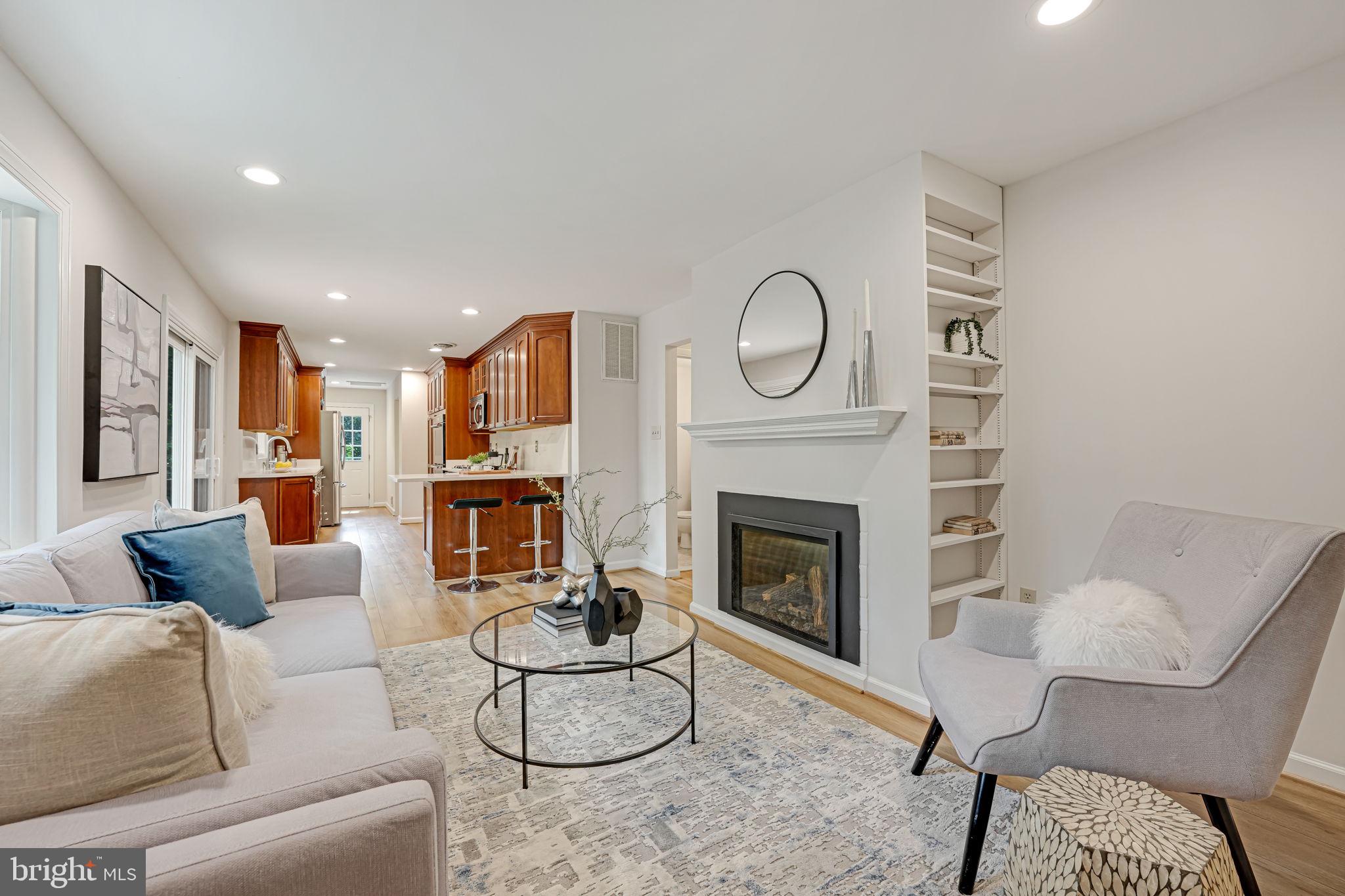 7604 Maydan Ln