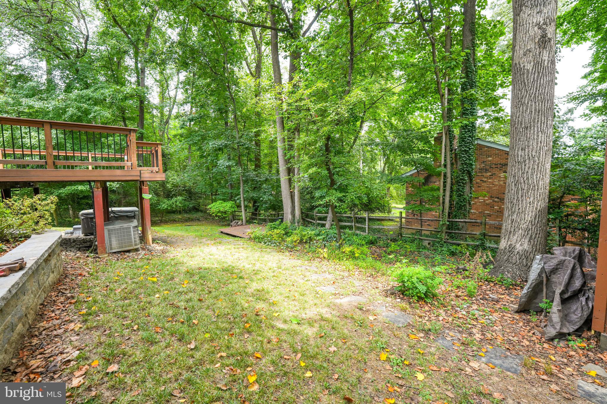 7604 Maydan Ln