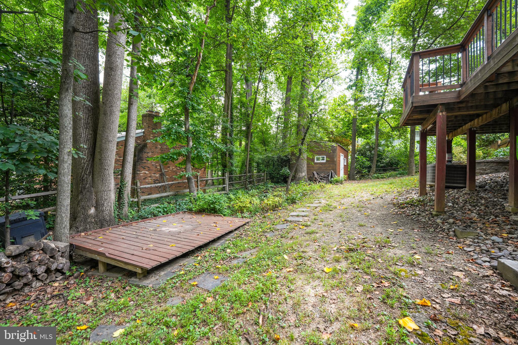 7604 Maydan Ln