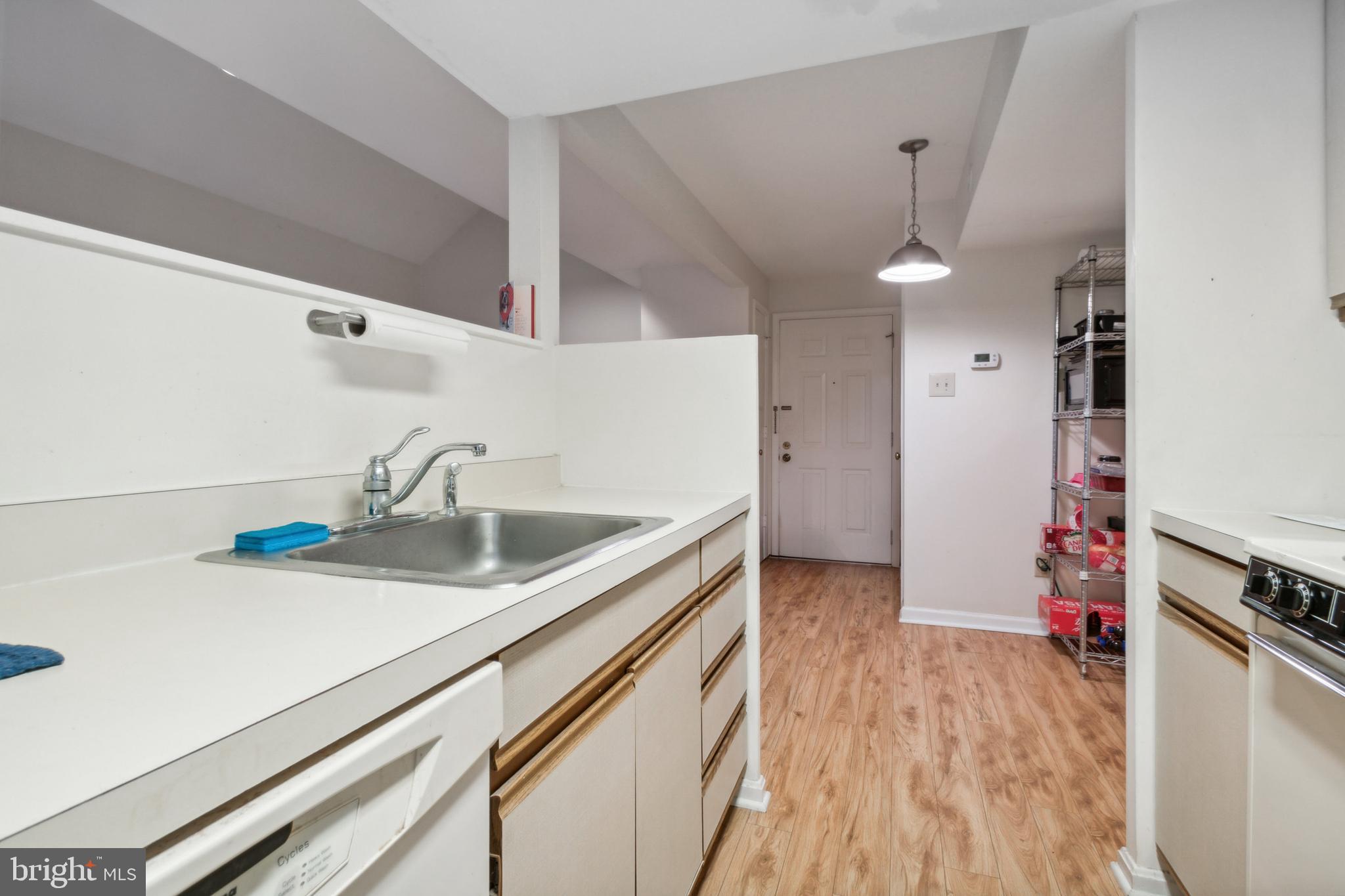 813 Locust St #2