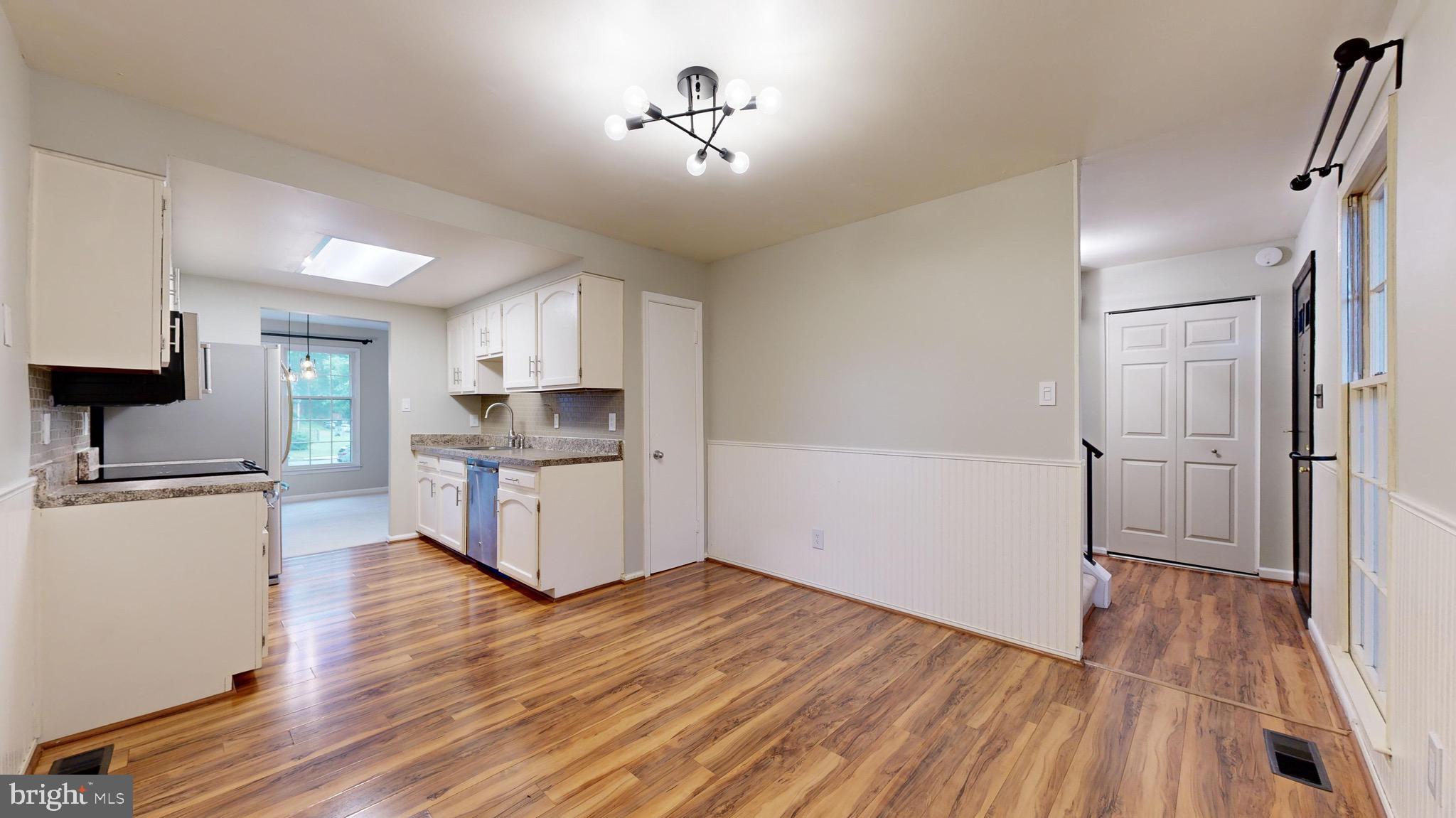 6903 Lafayette Park Dr