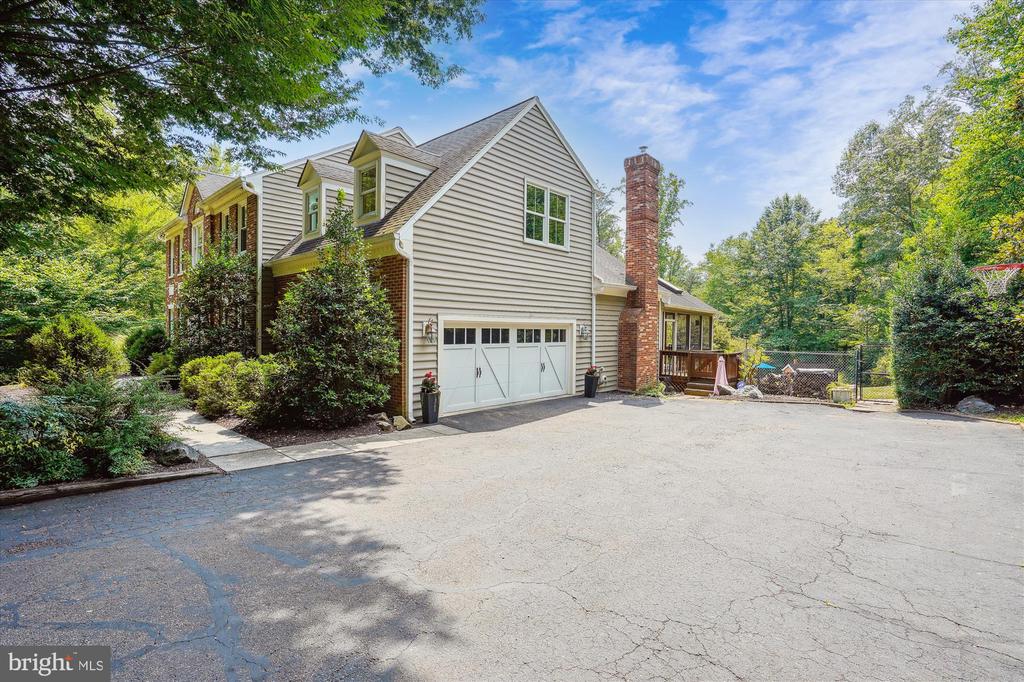 12028 Winding Creek Ct