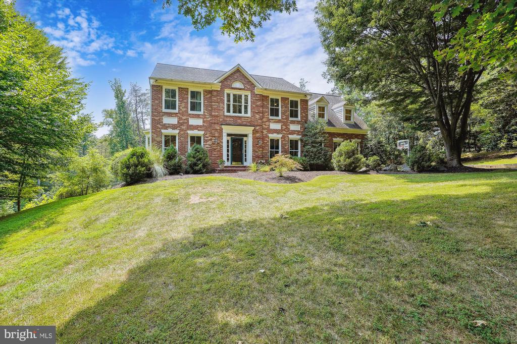 12028 Winding Creek Ct