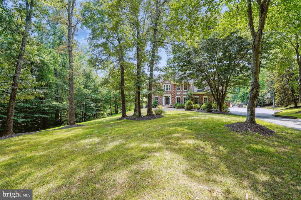 12028 Winding Creek Ct