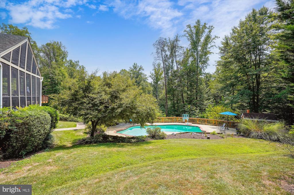 12028 Winding Creek Ct