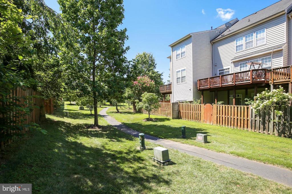 12729 Heron Ridge Dr