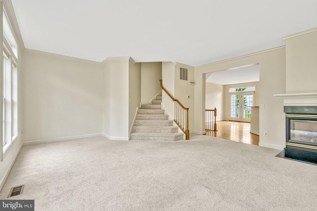 12729 Heron Ridge Dr