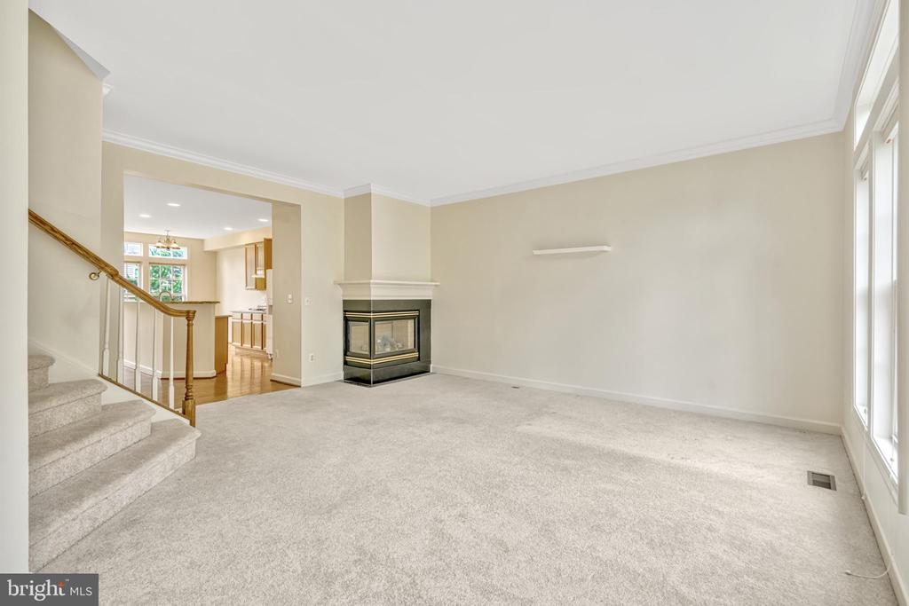12729 Heron Ridge Dr