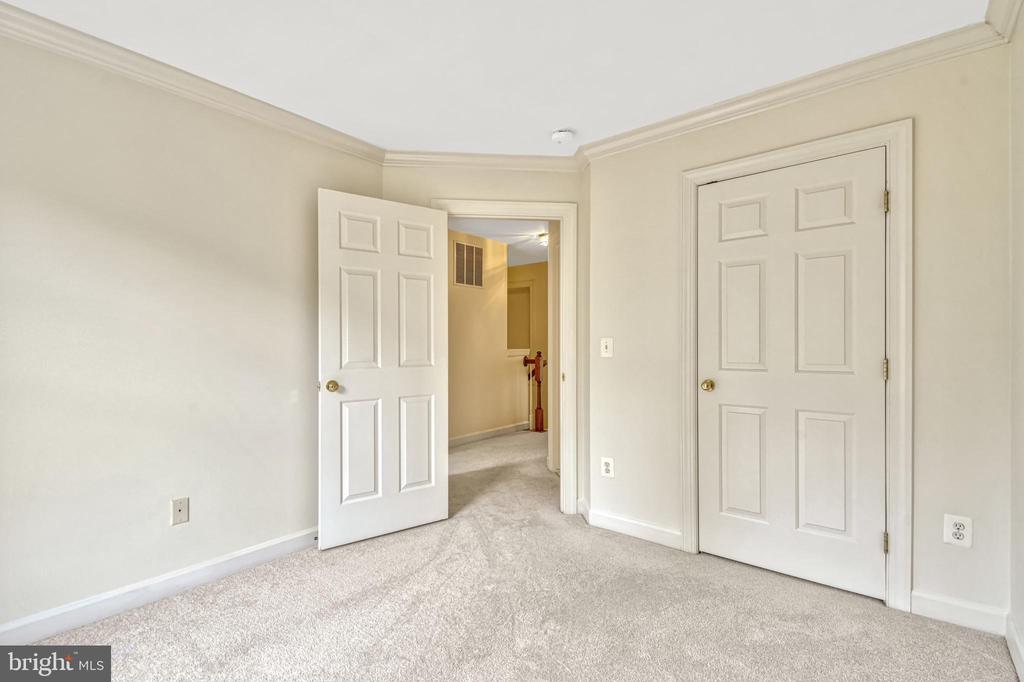 12729 Heron Ridge Dr