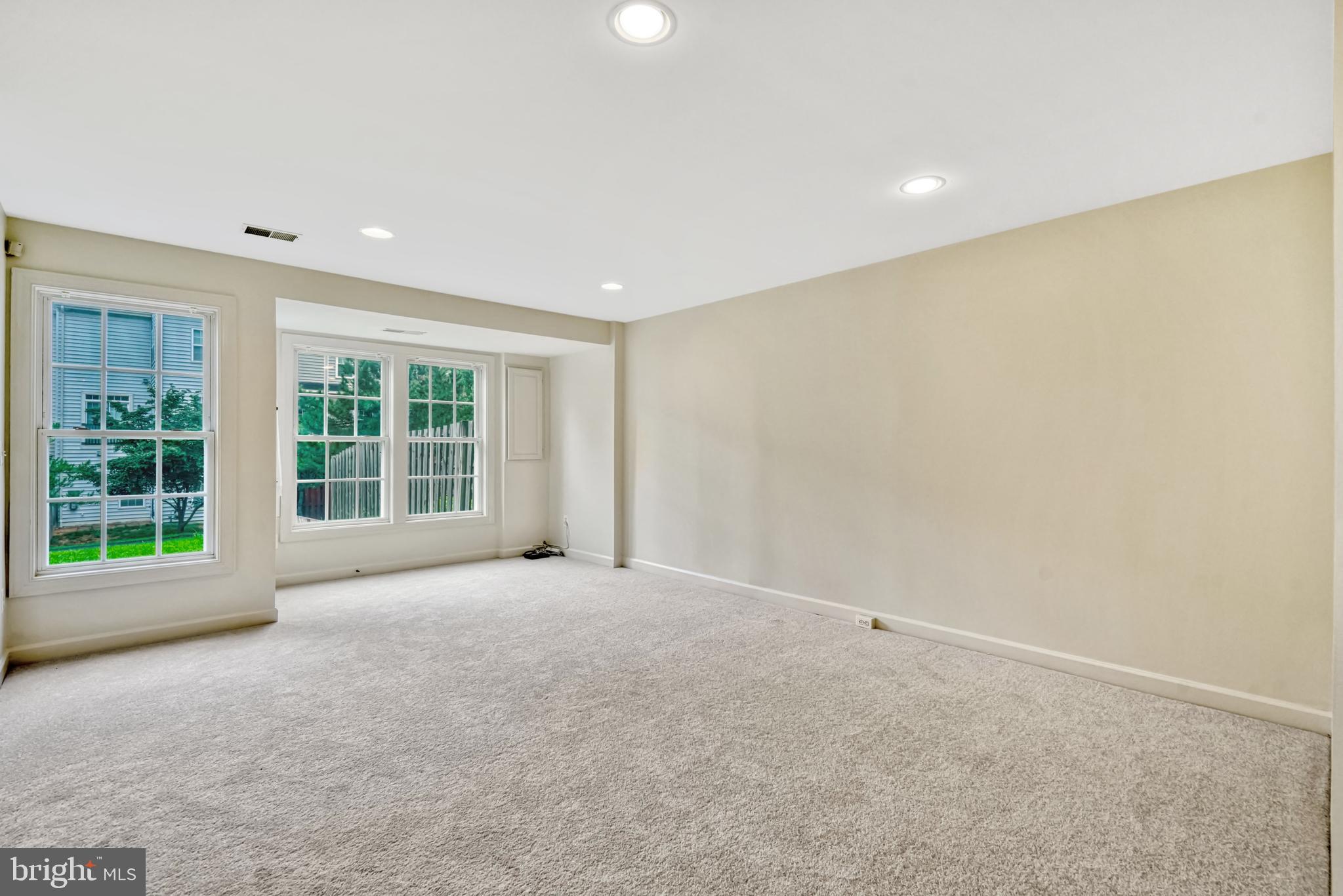 12729 Heron Ridge Dr