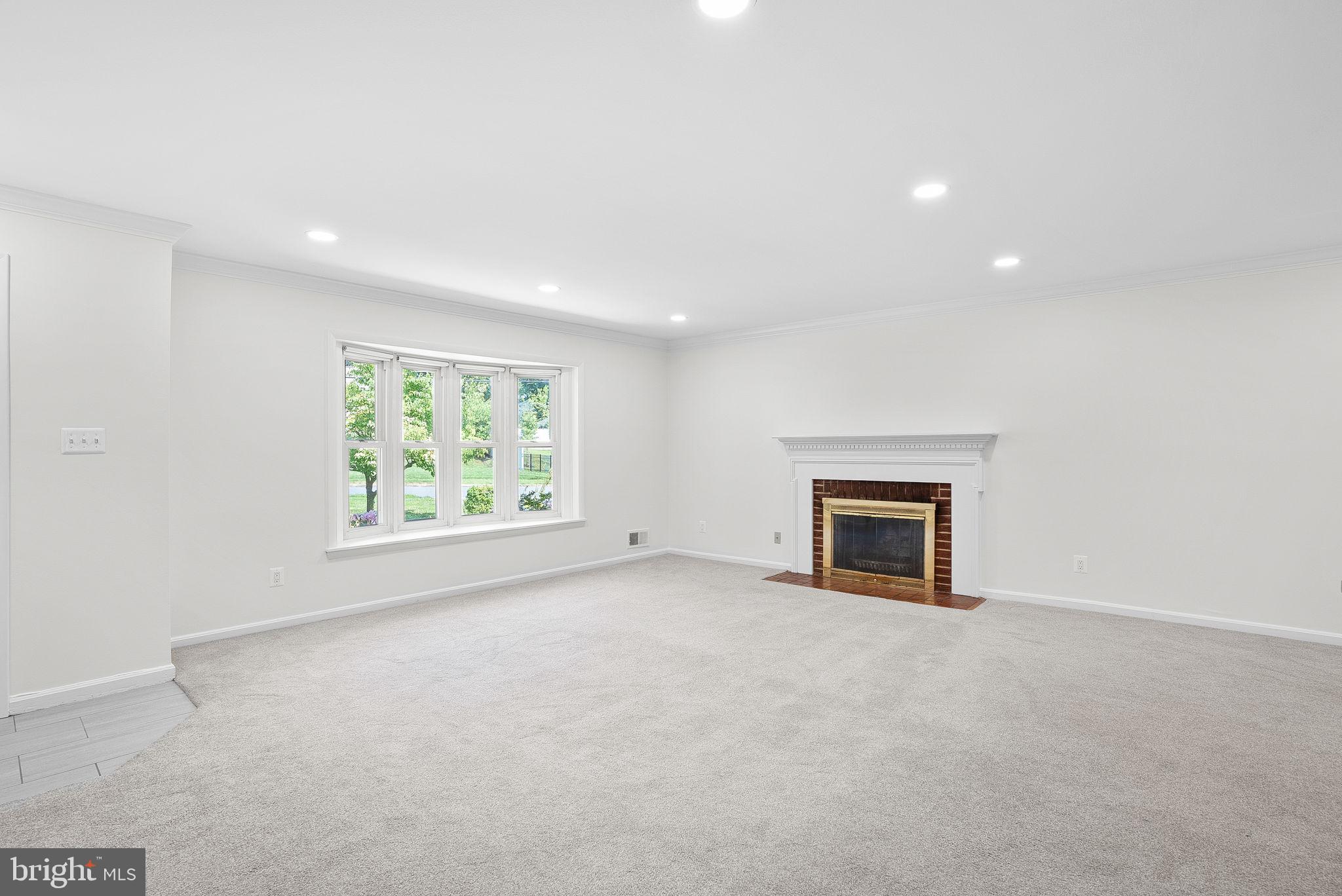 7103 ENTERPRISE AVE