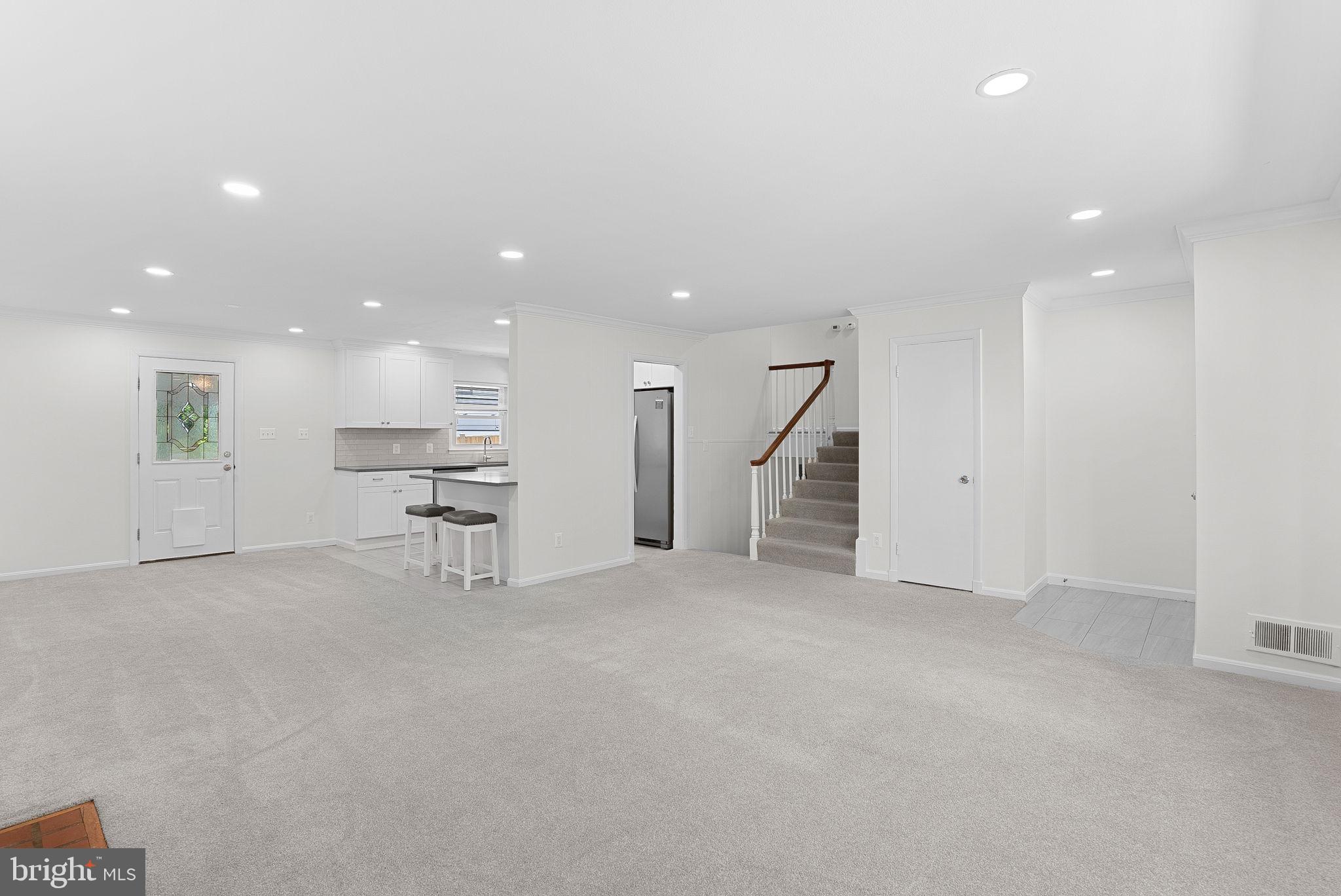 7103 ENTERPRISE AVE