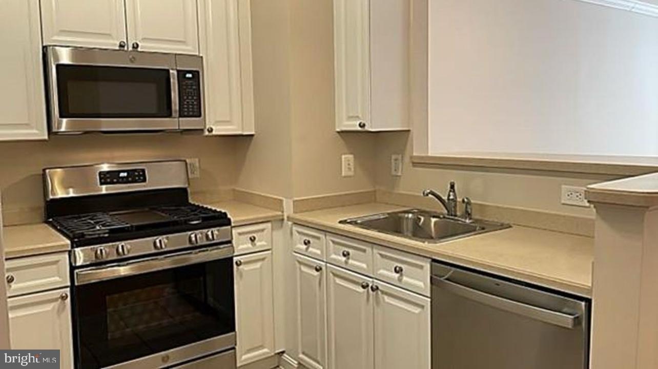9480 VIRGINIA CENTER BLVD #119