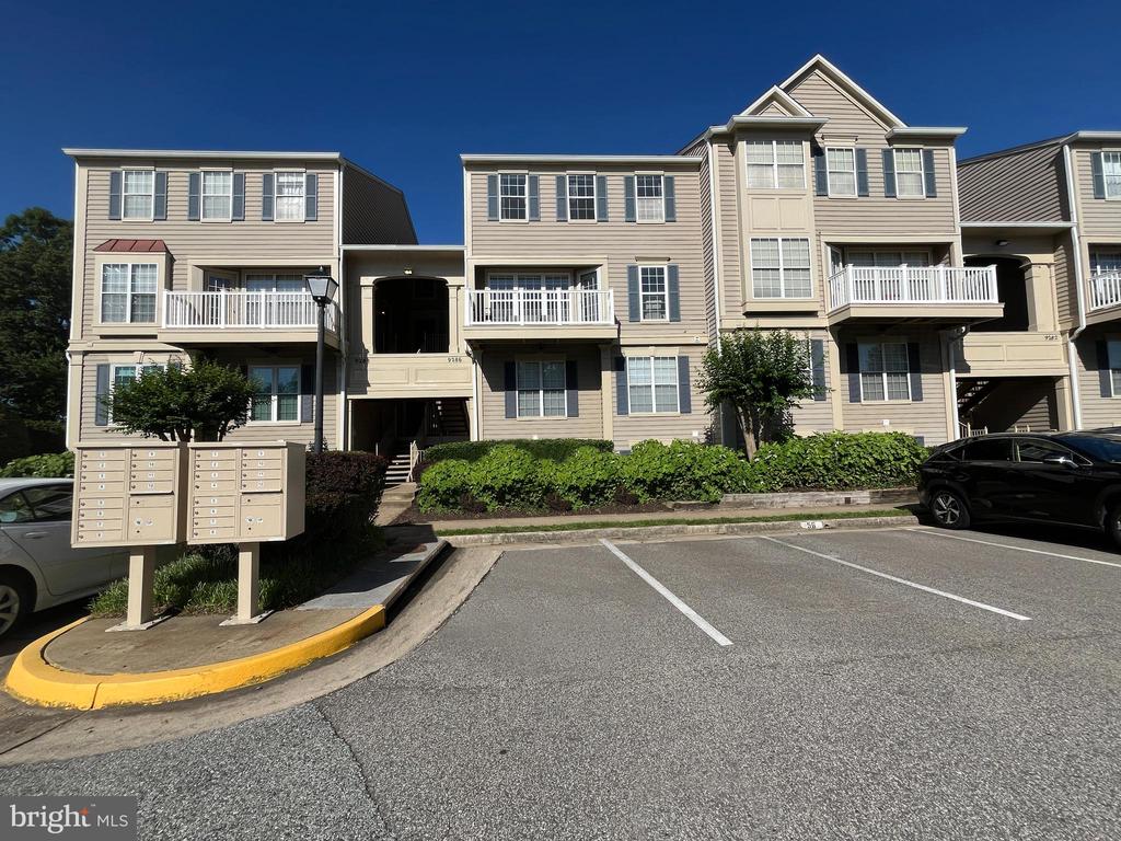 9286-C Cardinal Forest Ln #301