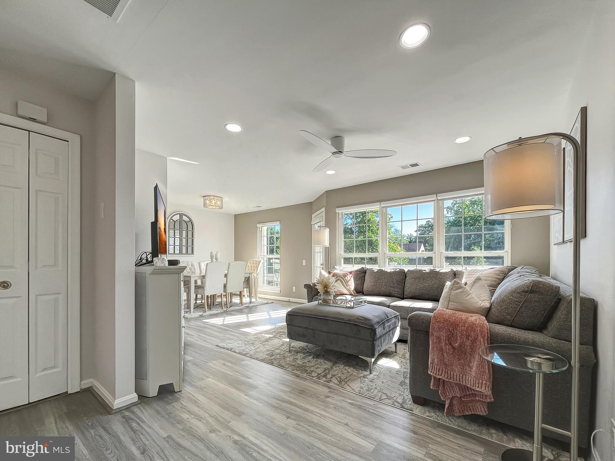 9286-C Cardinal Forest Ln #301