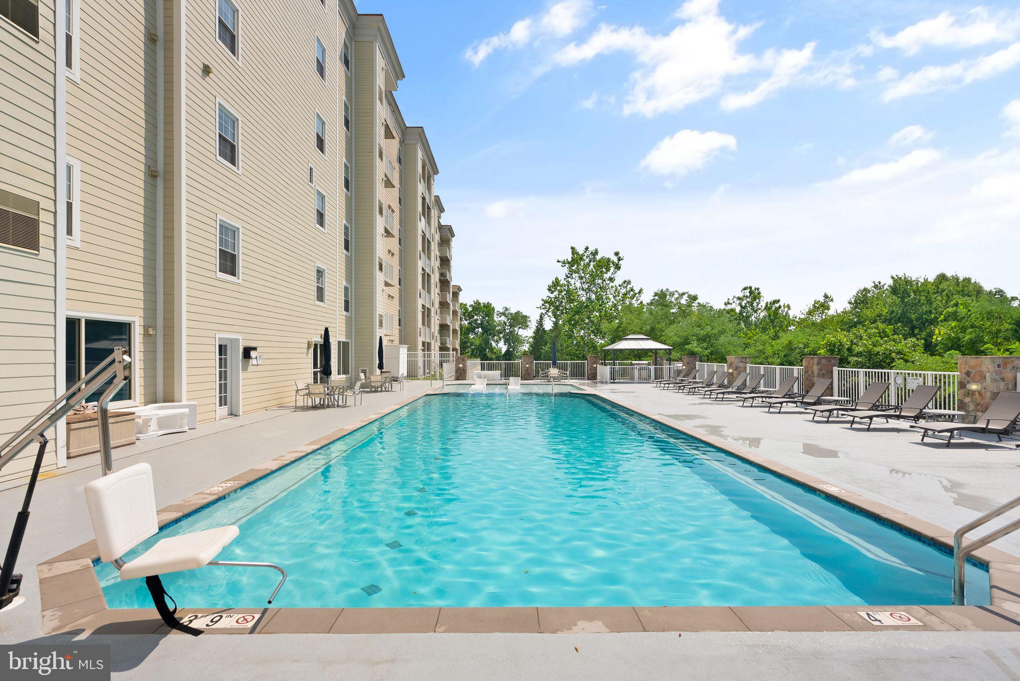 6301 Edsall Rd #619