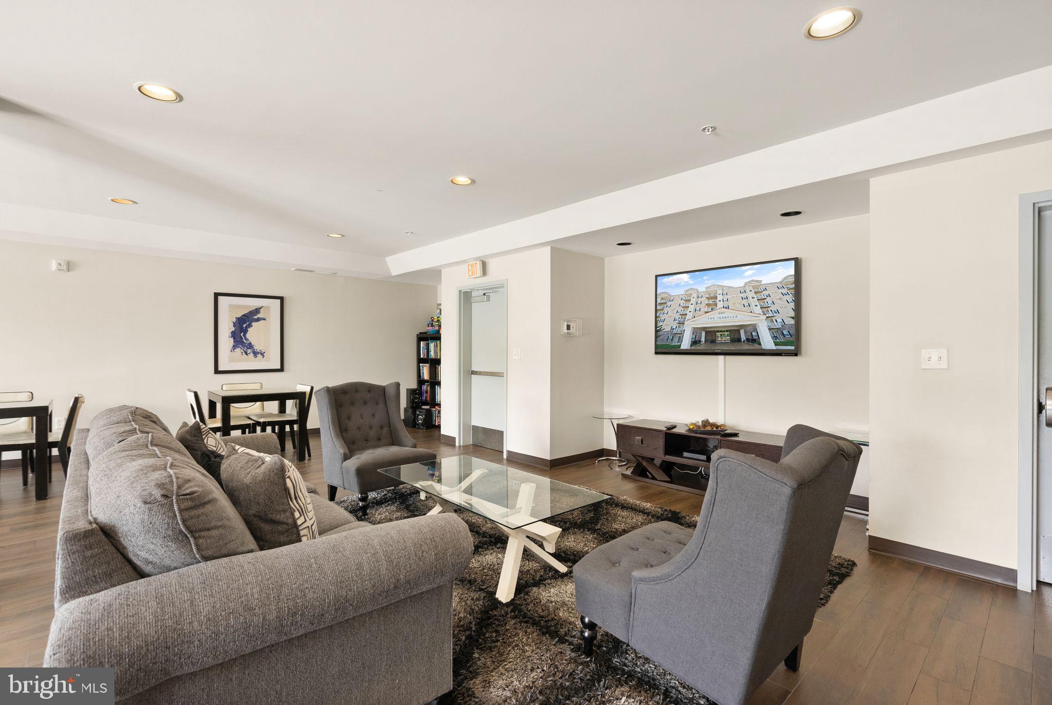 6301 Edsall Rd #619