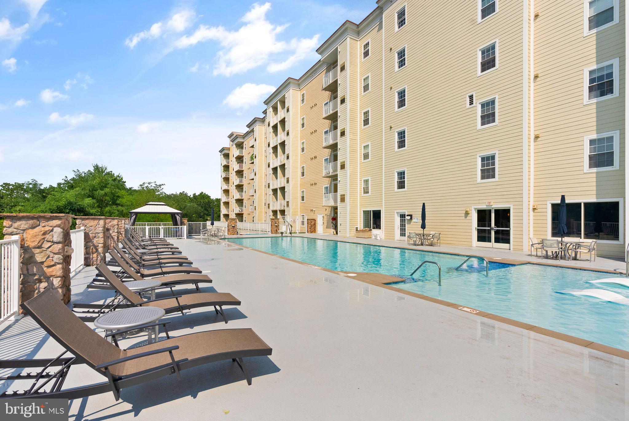 6301 Edsall Rd #619