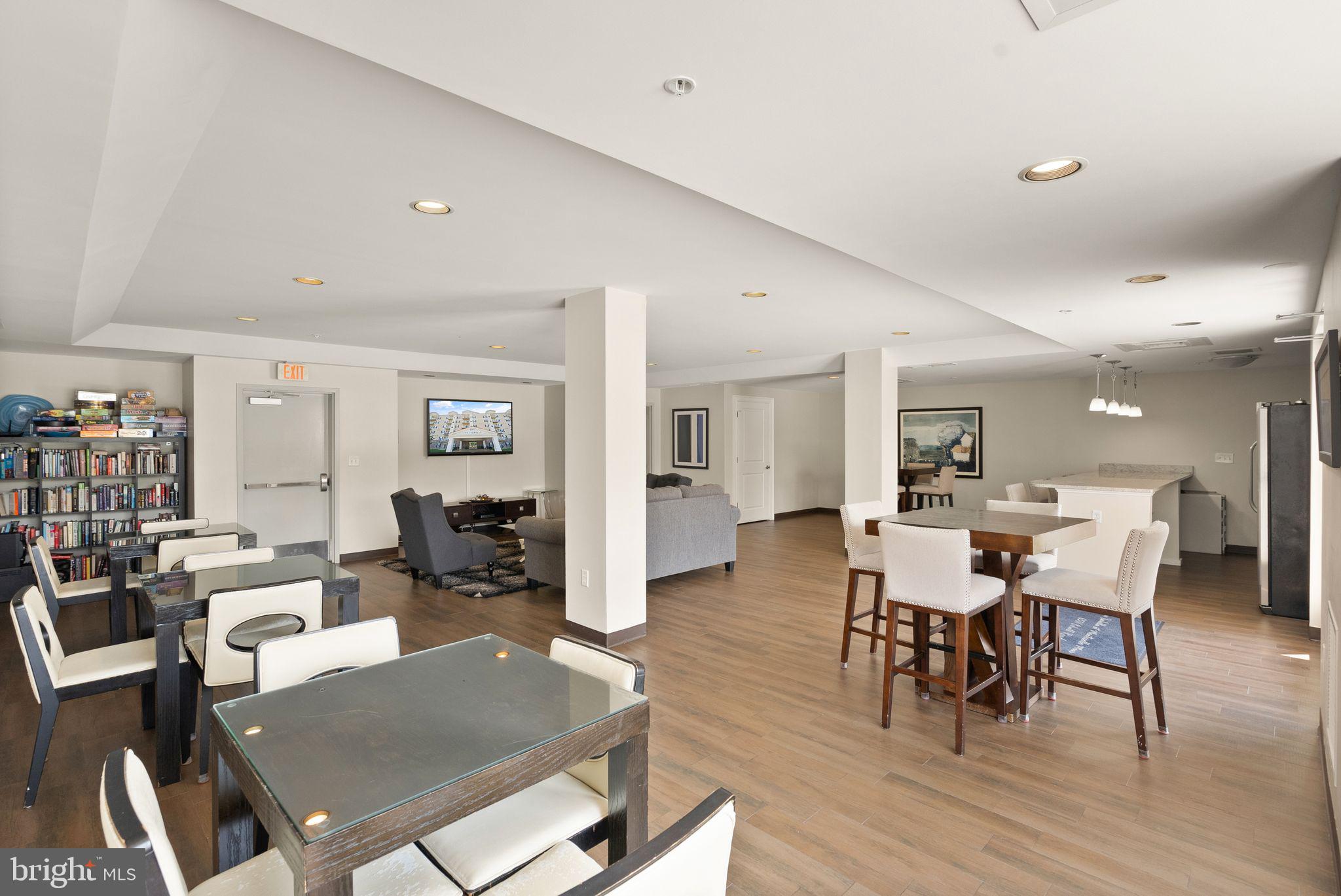 6301 Edsall Rd #619