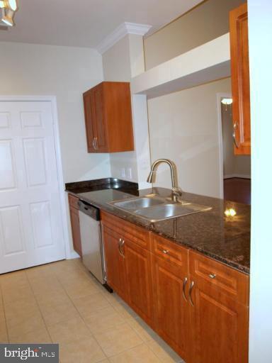 12957 CENTRE PARK CIR #401