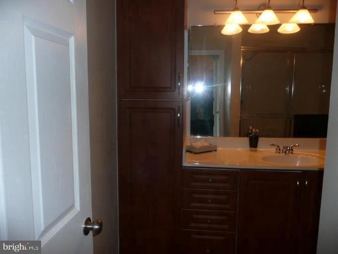 12957 CENTRE PARK CIR #401
