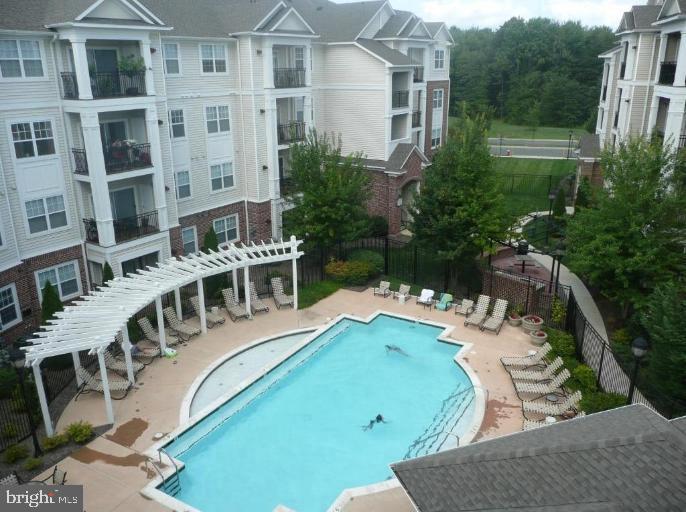 12957 CENTRE PARK CIR #401