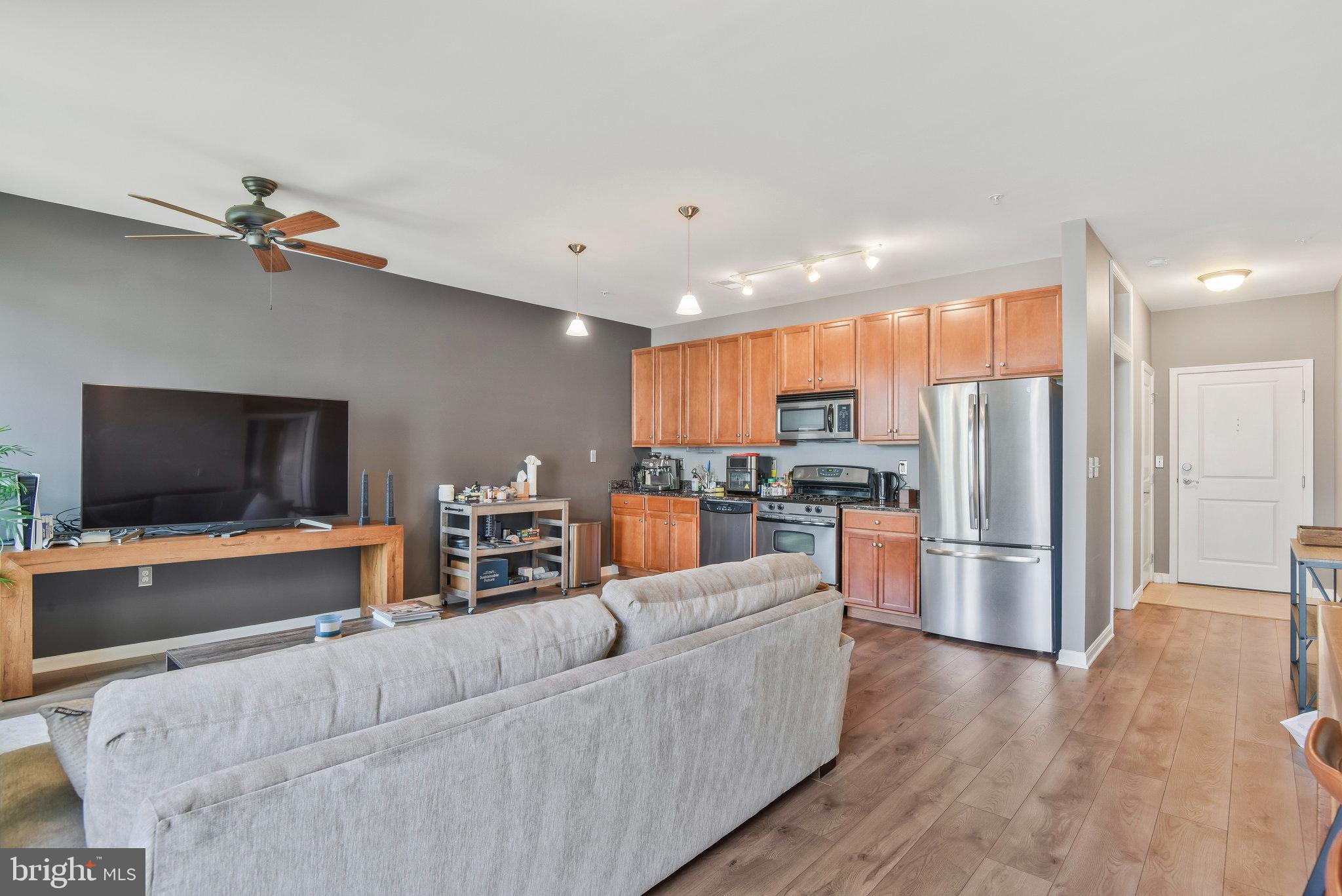 2665 Prosperity Ave #305