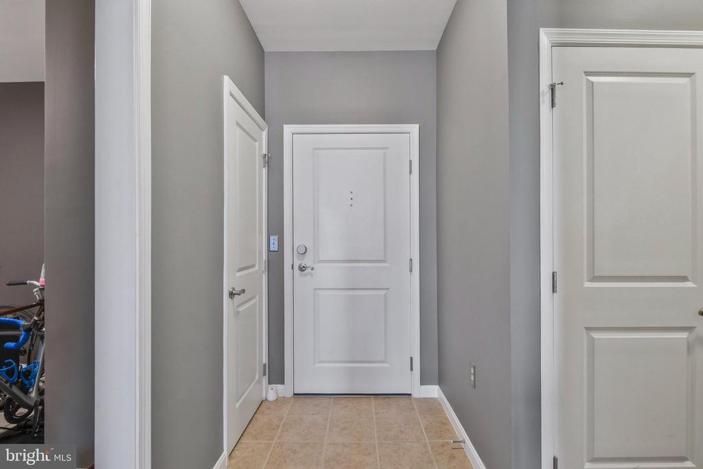2665 Prosperity Ave #305