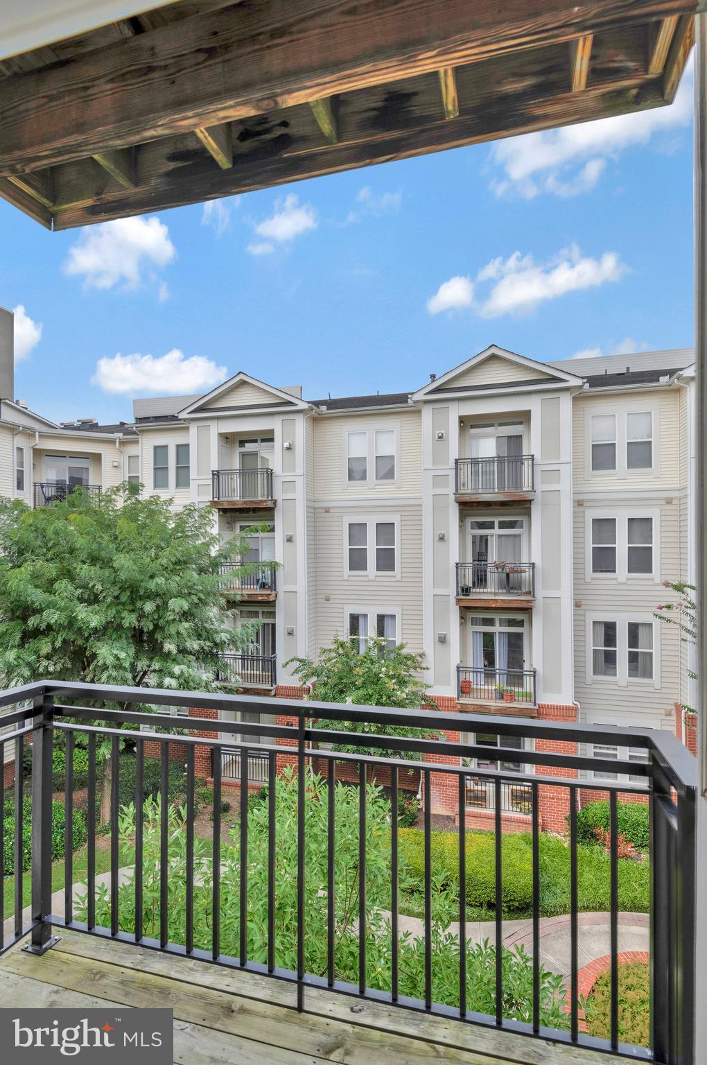 2665 Prosperity Ave #305