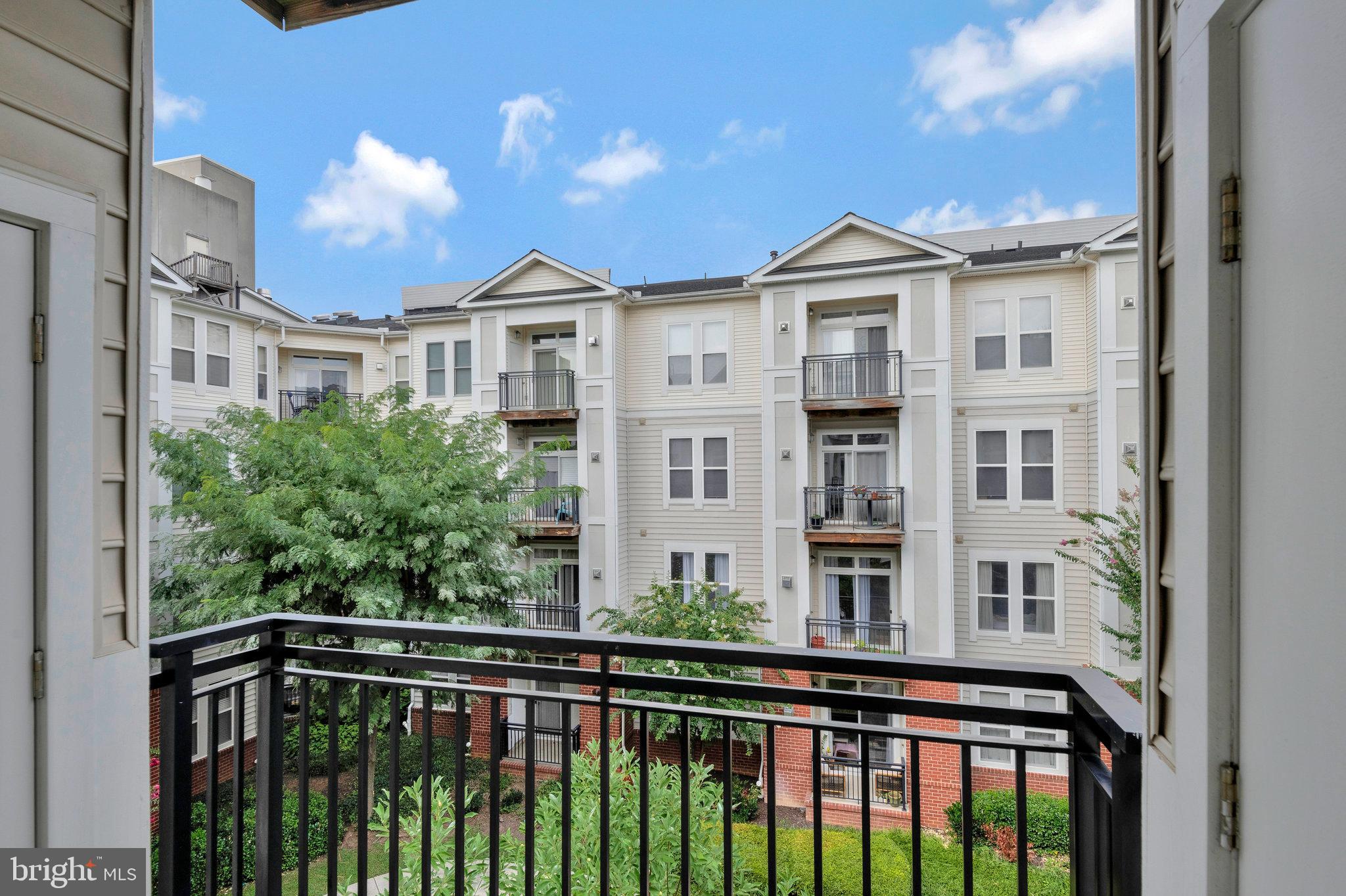 2665 Prosperity Ave #305