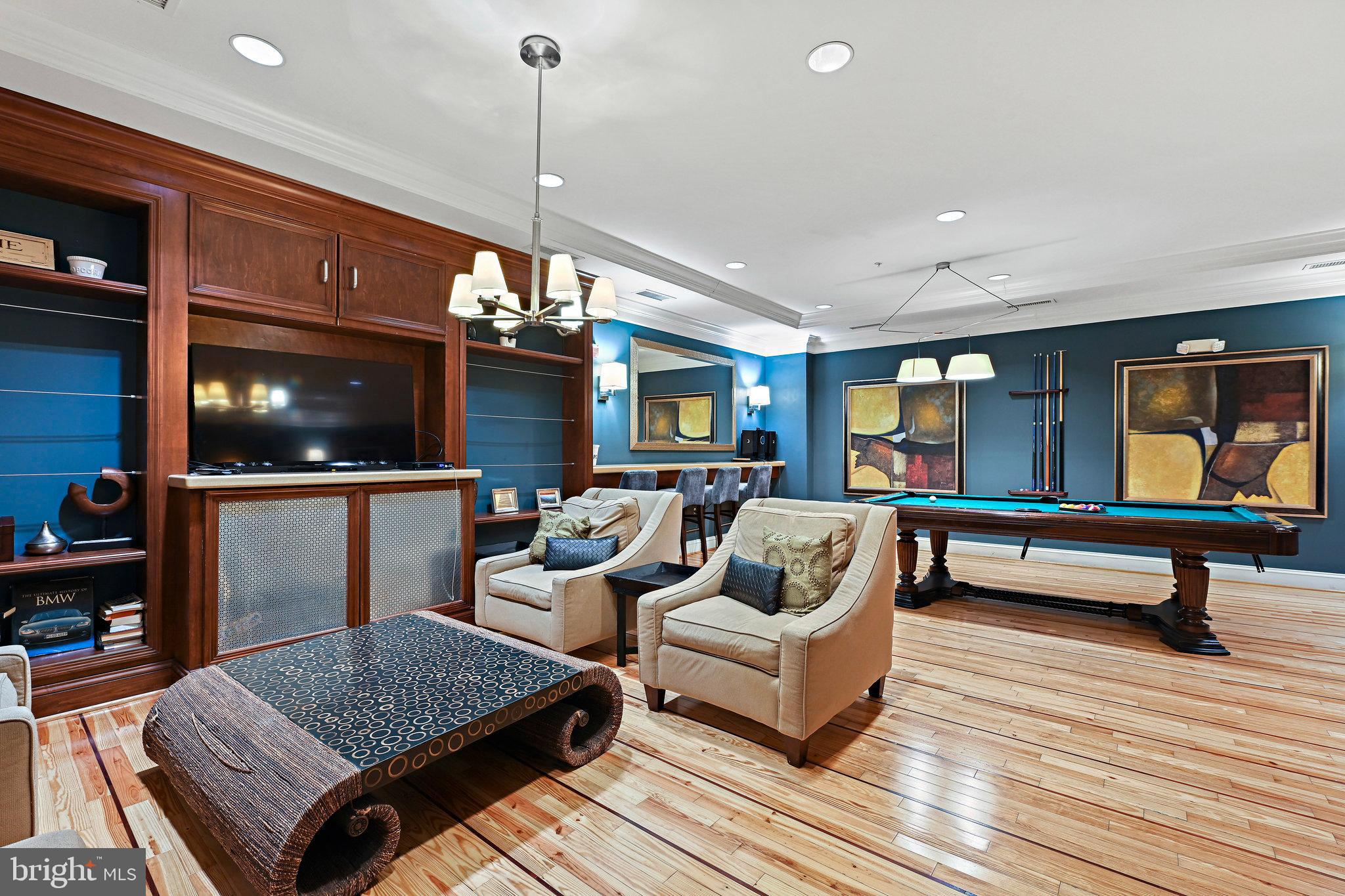 2665 Prosperity Ave #305