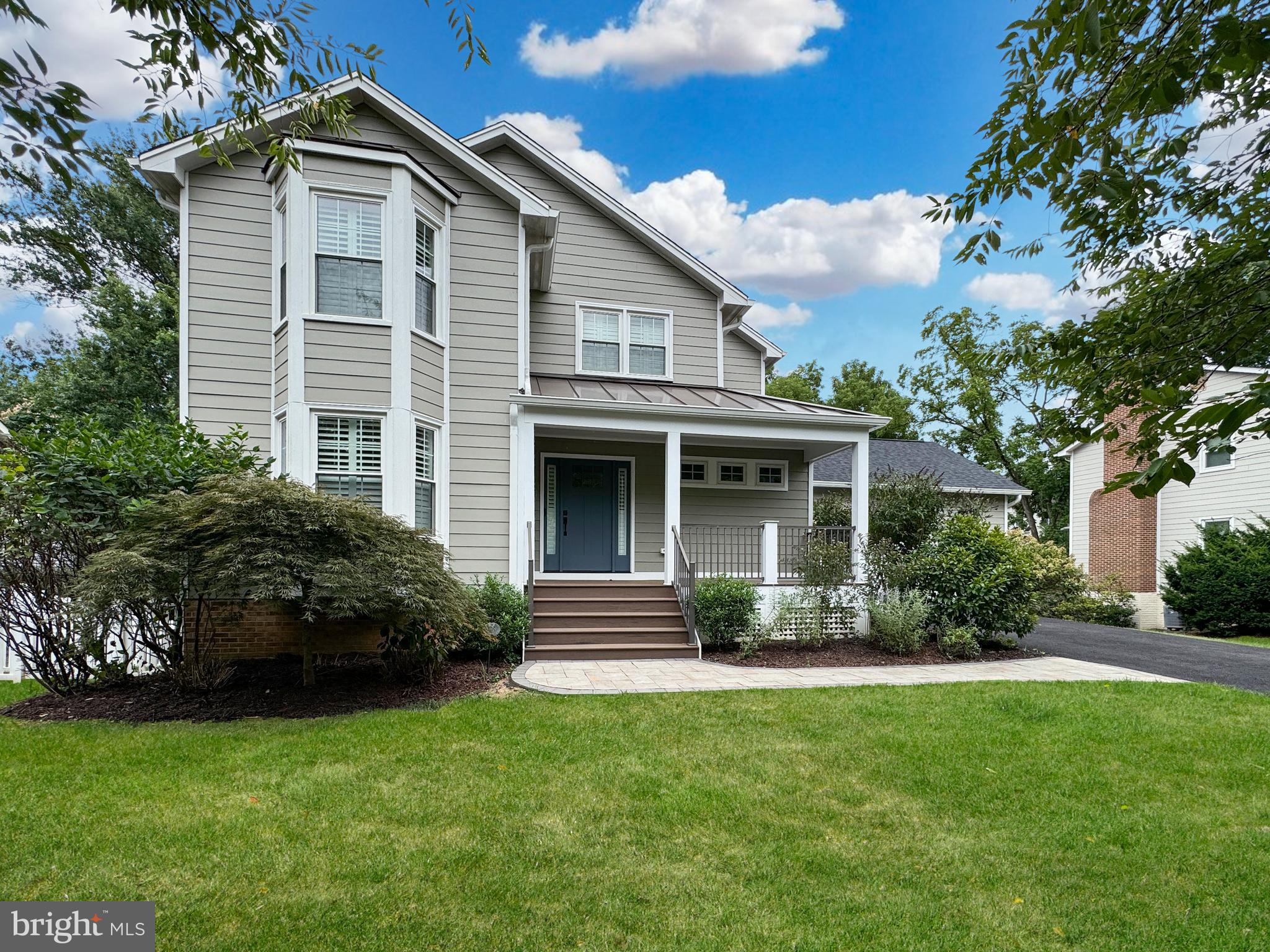 2231 Casemont Dr