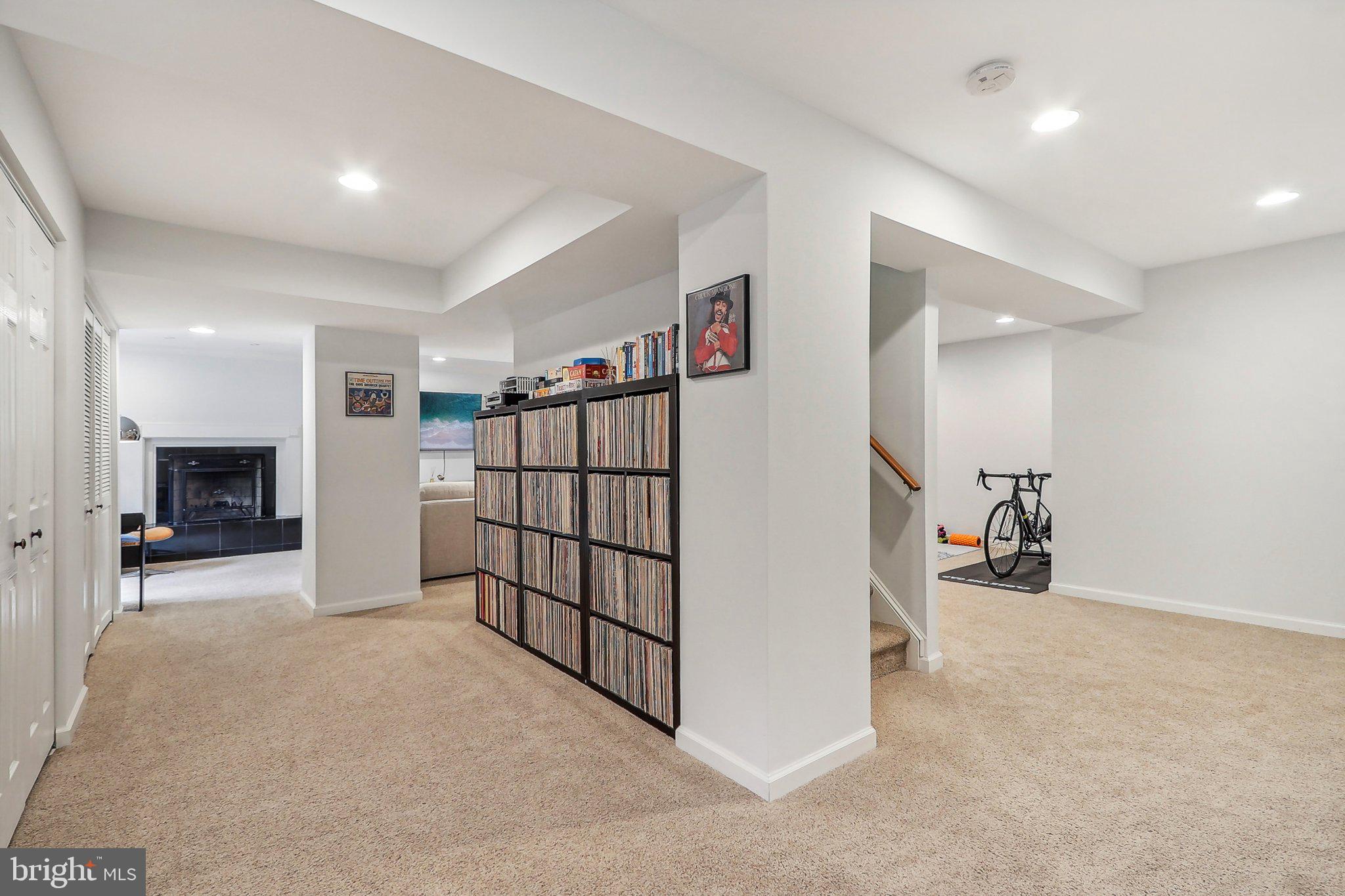 2231 Casemont Dr