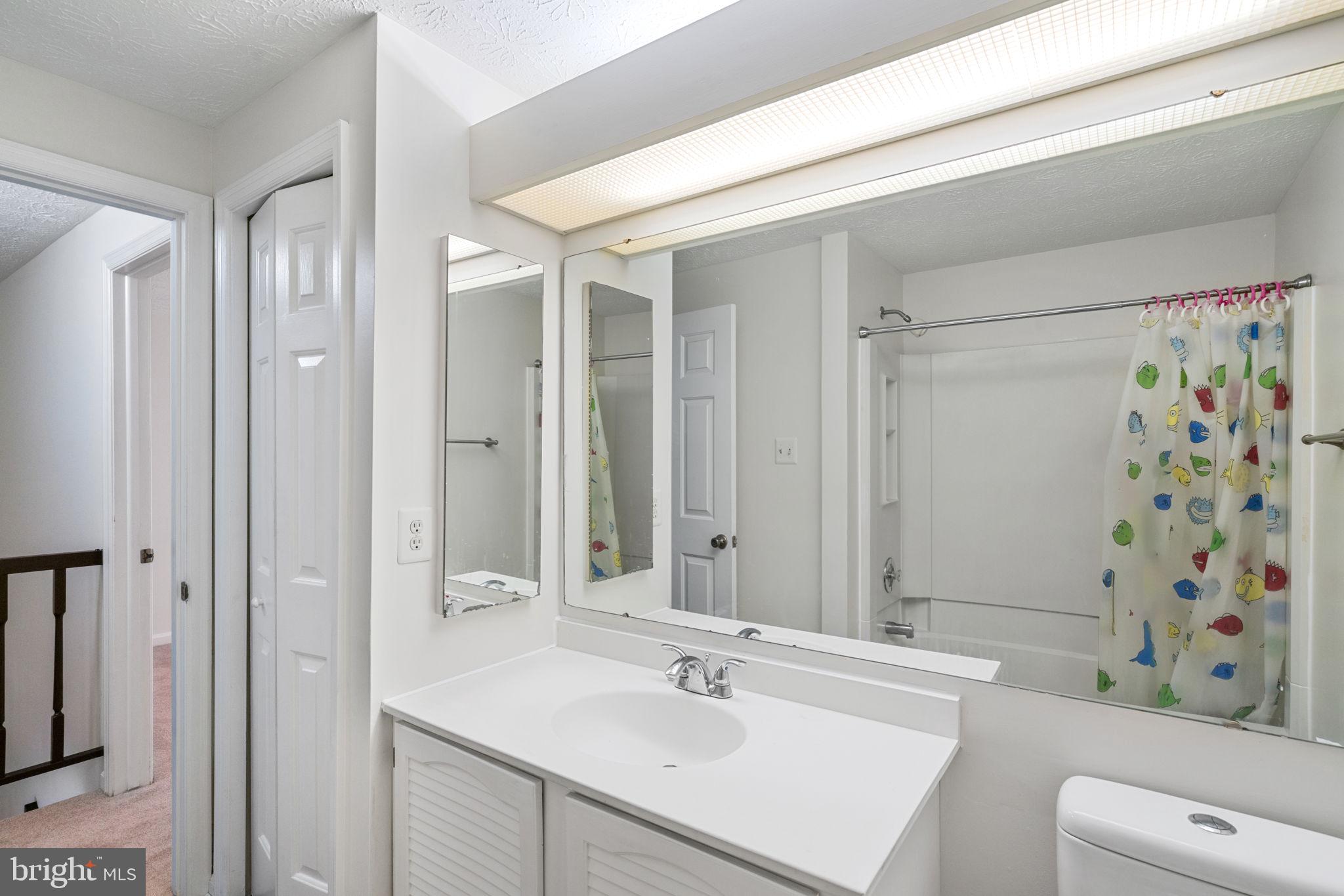 1528 POPLAR GROVE DR