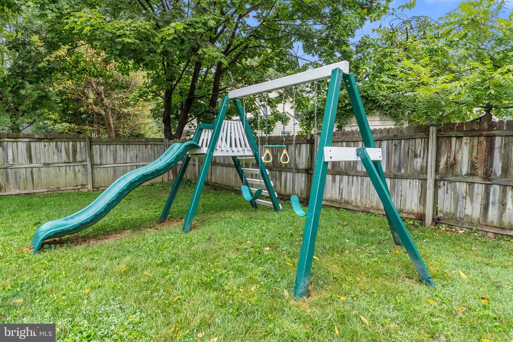 6736 Gouthier Rd