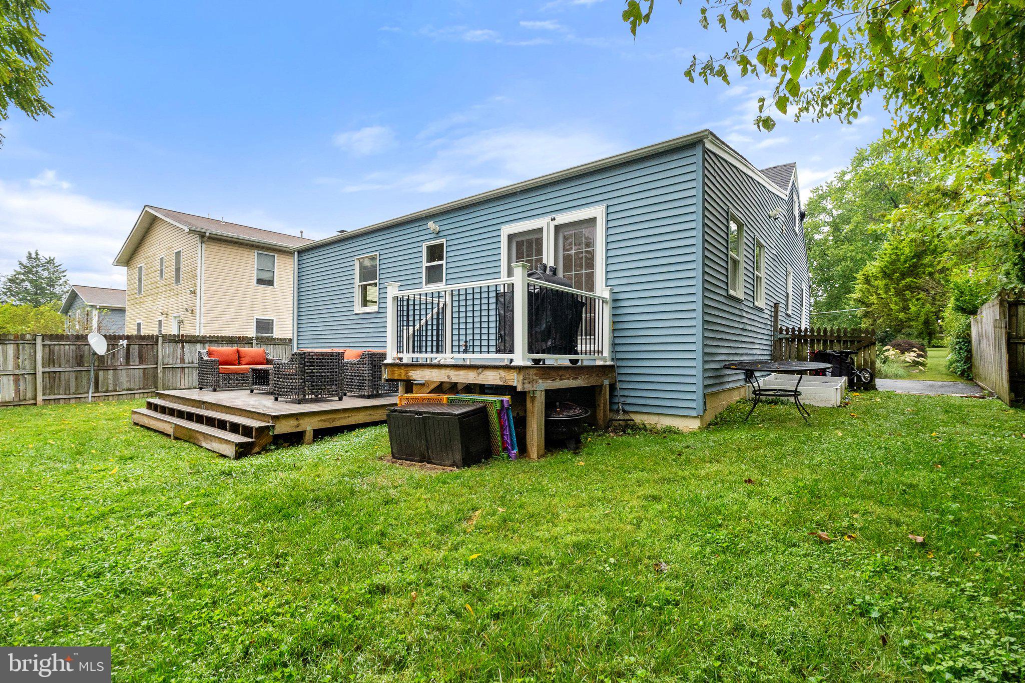 6736 Gouthier Rd