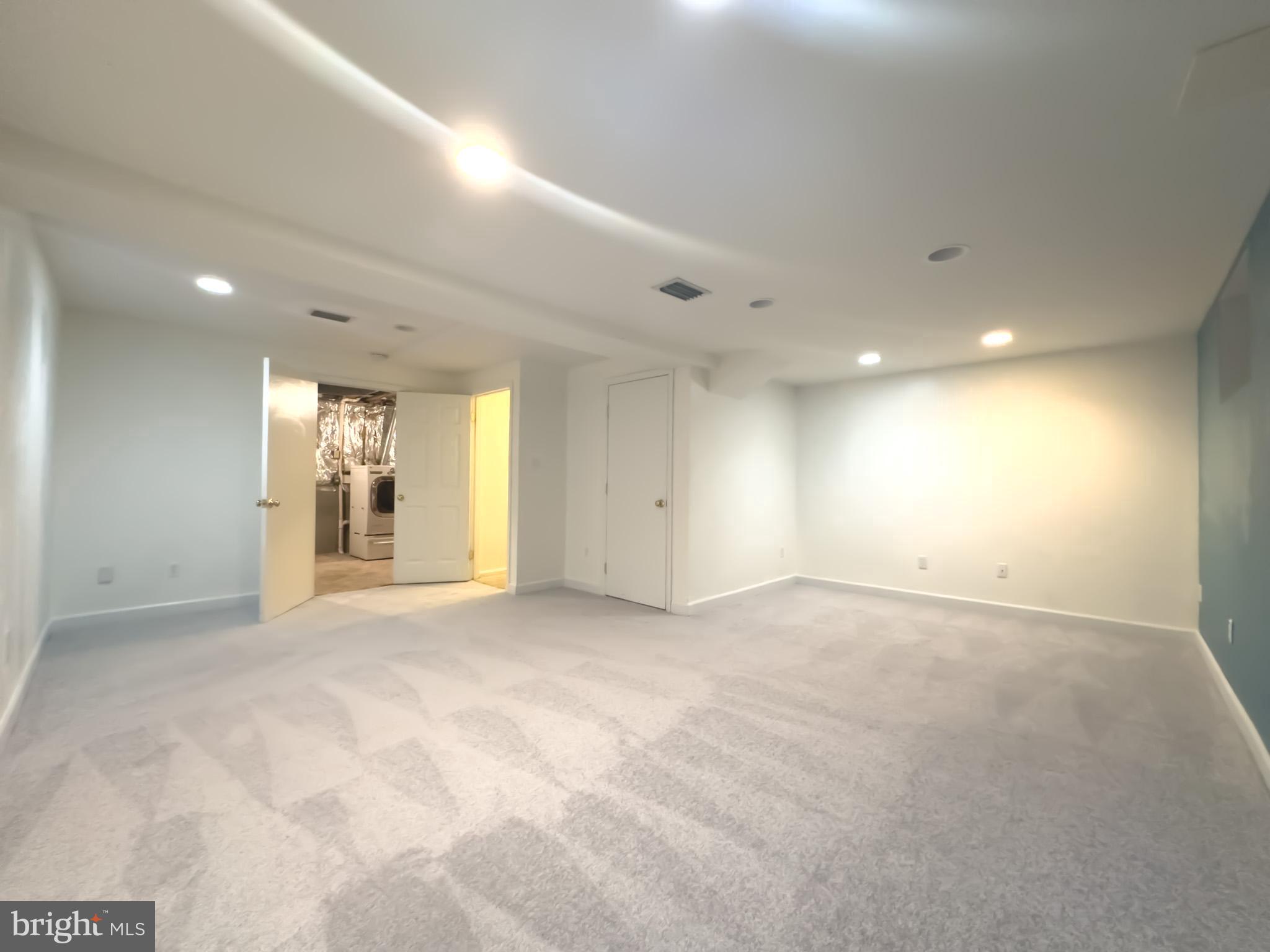 6012 ROCKTON COURT